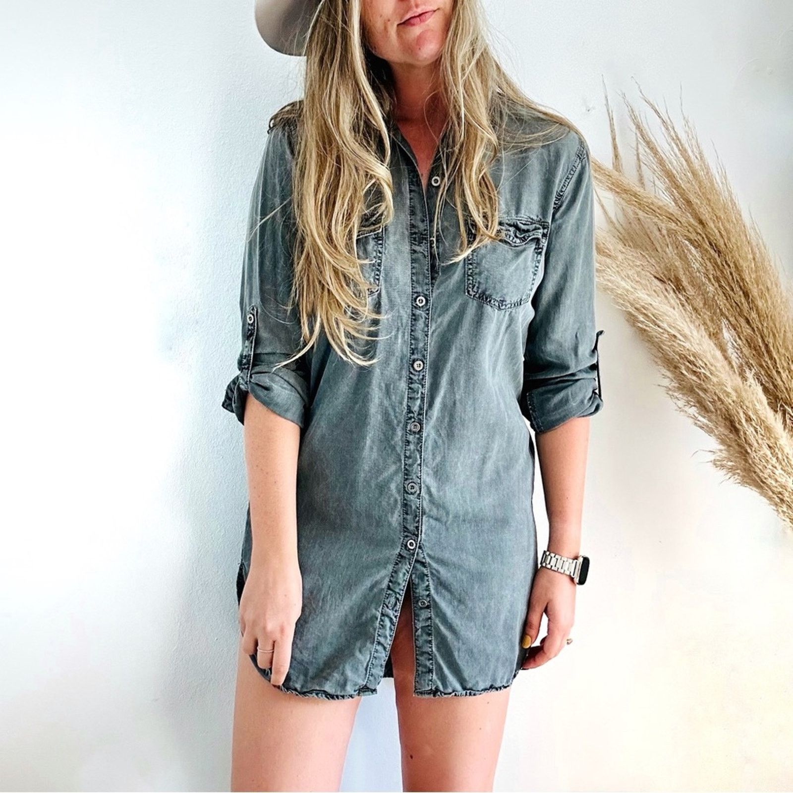 Urban Outfitters SNEAK Washed Black Grey Denim Button Mini Shirt Dress Tunic Size M / US 6-8 / IT 42-44 - 1 Thumbnail