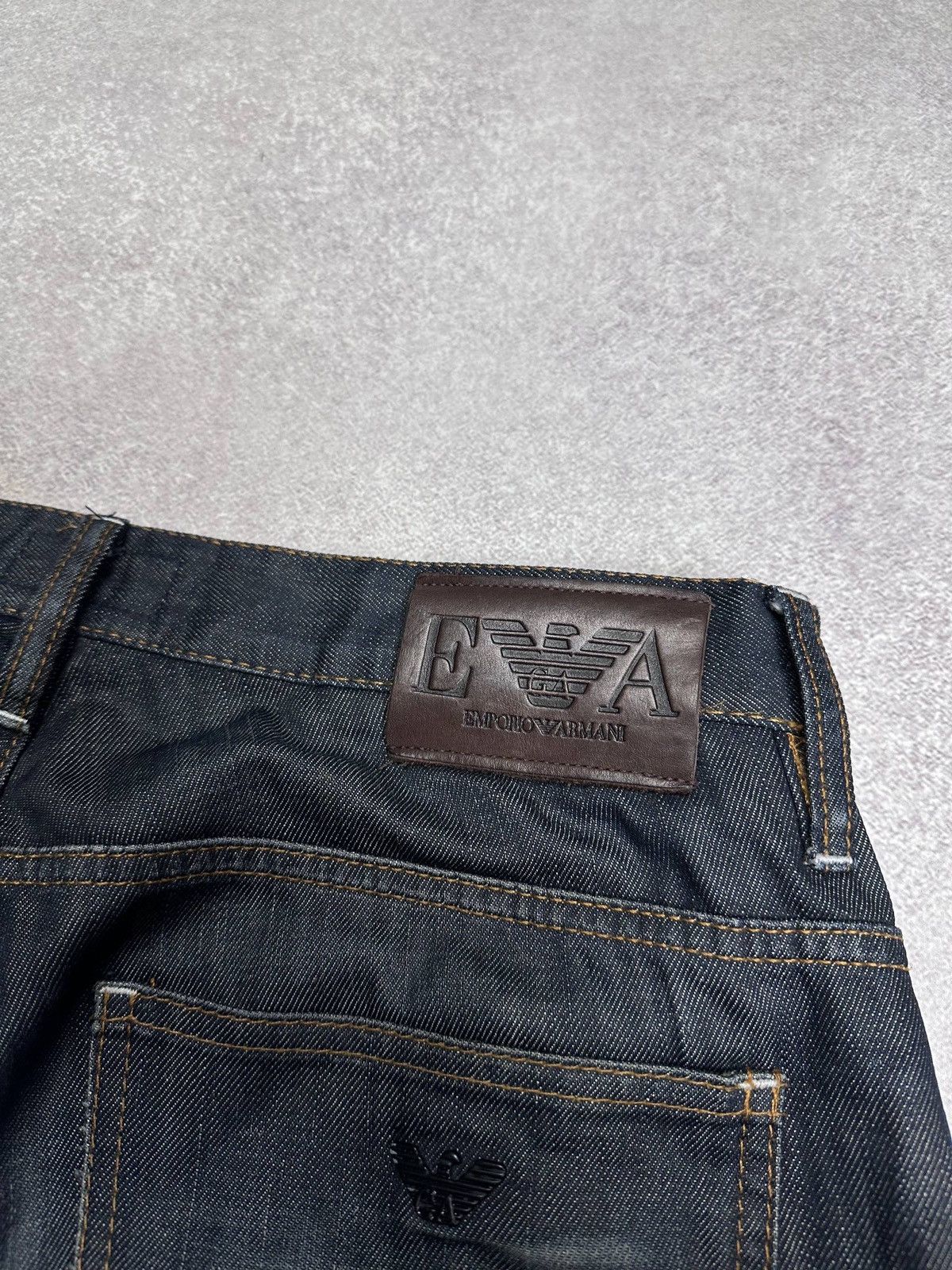 Emporio Armani Vintage Emporio Armani Baggy Denim Metal Logo Jeans 52 34 Size US 30 / EU 46 - 5 Thumbnail
