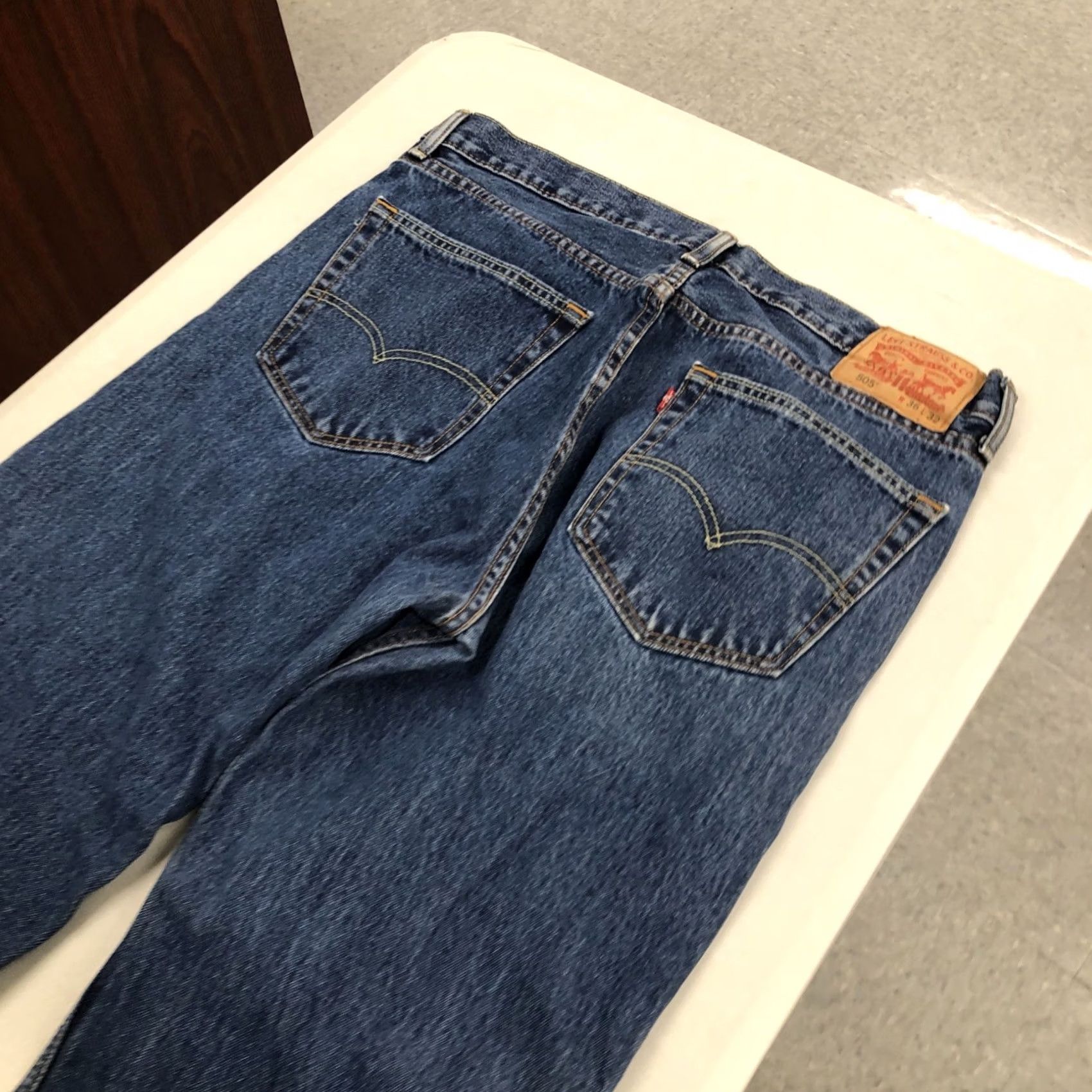 Levi's Levi's 505 Jeans Mens 36x31 Blue Dark Wash Regular Straight Leg Denim Zip 5-Pocket Size US 36 / EU 52 - 2 Thumbnail