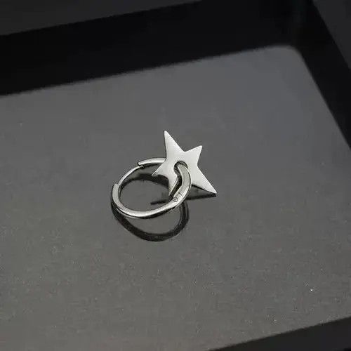 Vintage Retro star stud earrings Size ONE SIZE - 2 Thumbnail