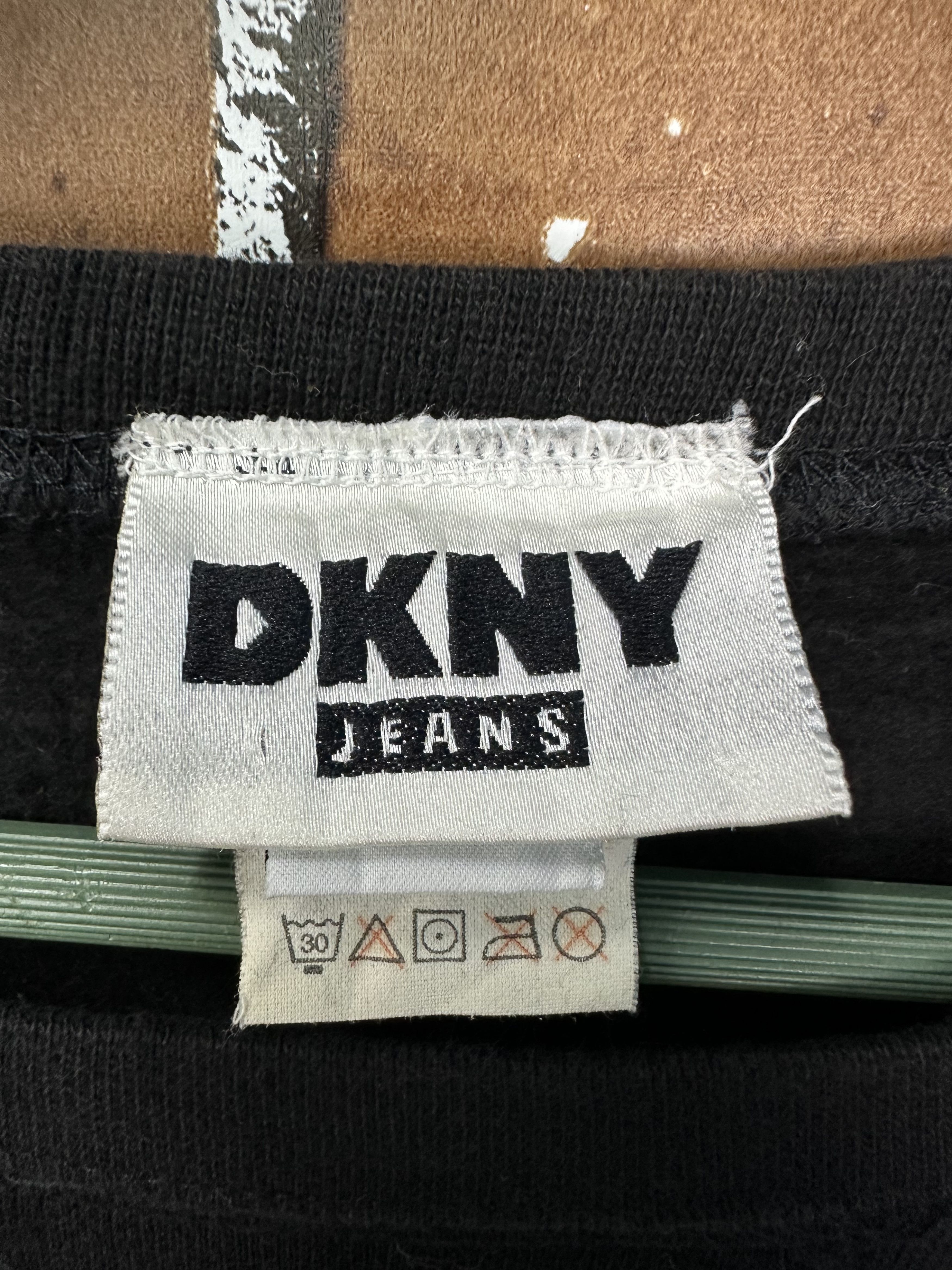 DKNY Vintage 90s DKNY New York City XXL Sweatshirt Z449 Size US XL / EU 56 / 4 - 11 Thumbnail