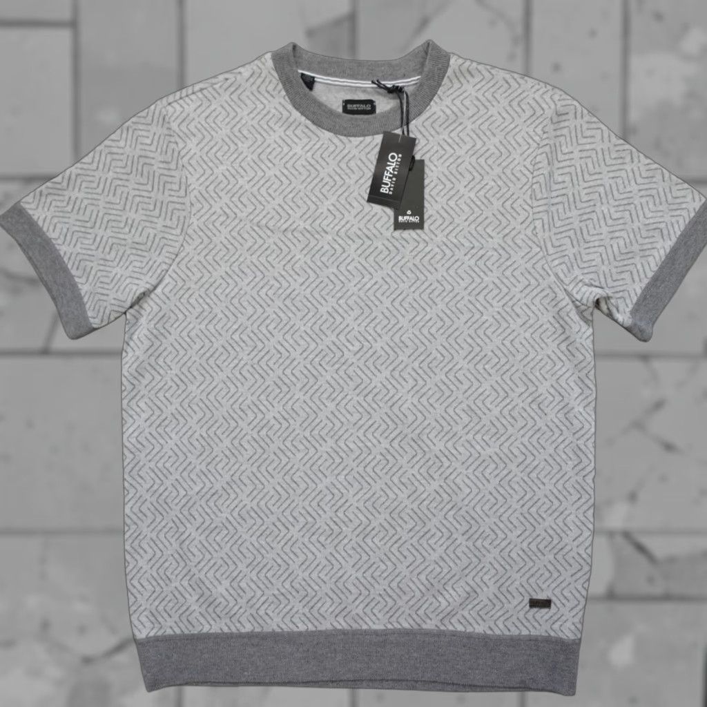 Vintage Buffalo Wiley Crew Neck S/S Shirt Grey Combo Geometric Size M Mens T-Shirt Size US M / EU 48-50 / 2 - 1 Thumbnail