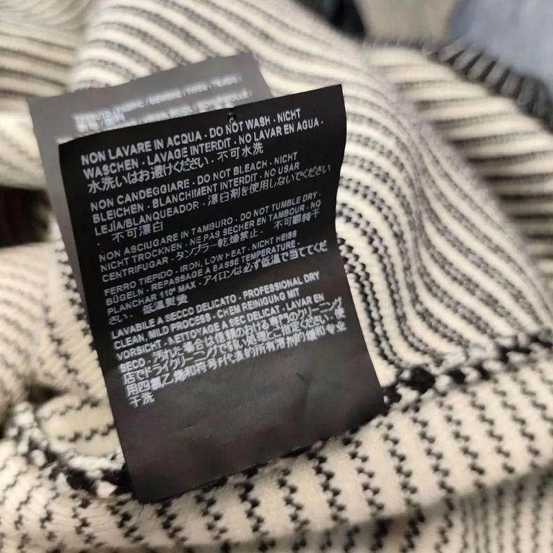 Other Balenciaga Sweater with black and white stripes Size US L / EU 52-54 / 3 - 5 Thumbnail