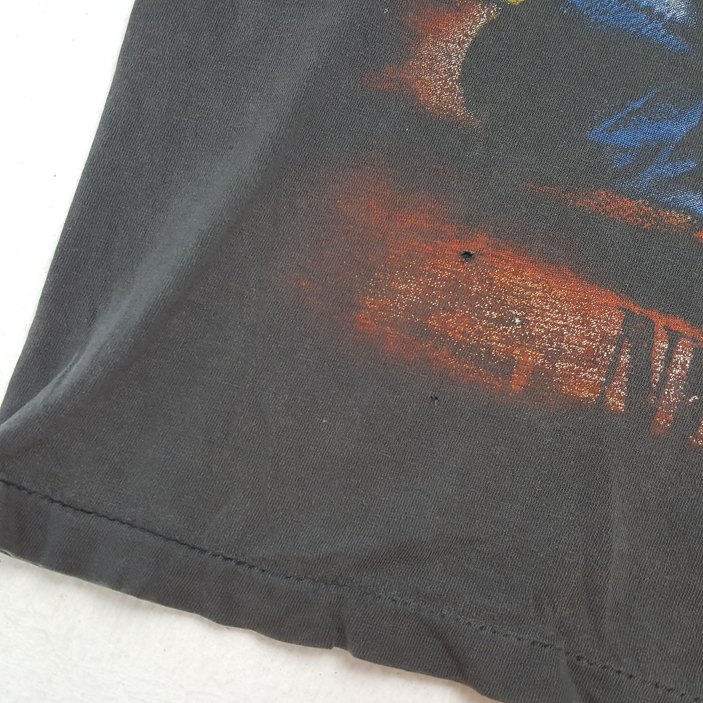 Band Tees × Vintage Vintage NIRVANA American Rock Band Distressed T-Shirts Size US L / EU 52-54 / 3 - 6 Thumbnail