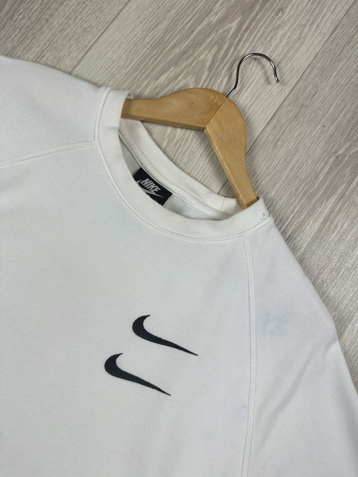 Nike Nike International Goddess of Victory Sweatshirt Big Logo Size US L / EU 52-54 / 3 - 8 Thumbnail