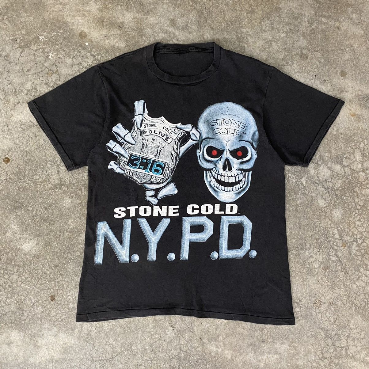 Vintage Vintage 1990’s WWF Stone Cold NYPD Single Stitch Tee Size US L / EU 52-54 / 3 - 1 Thumbnail