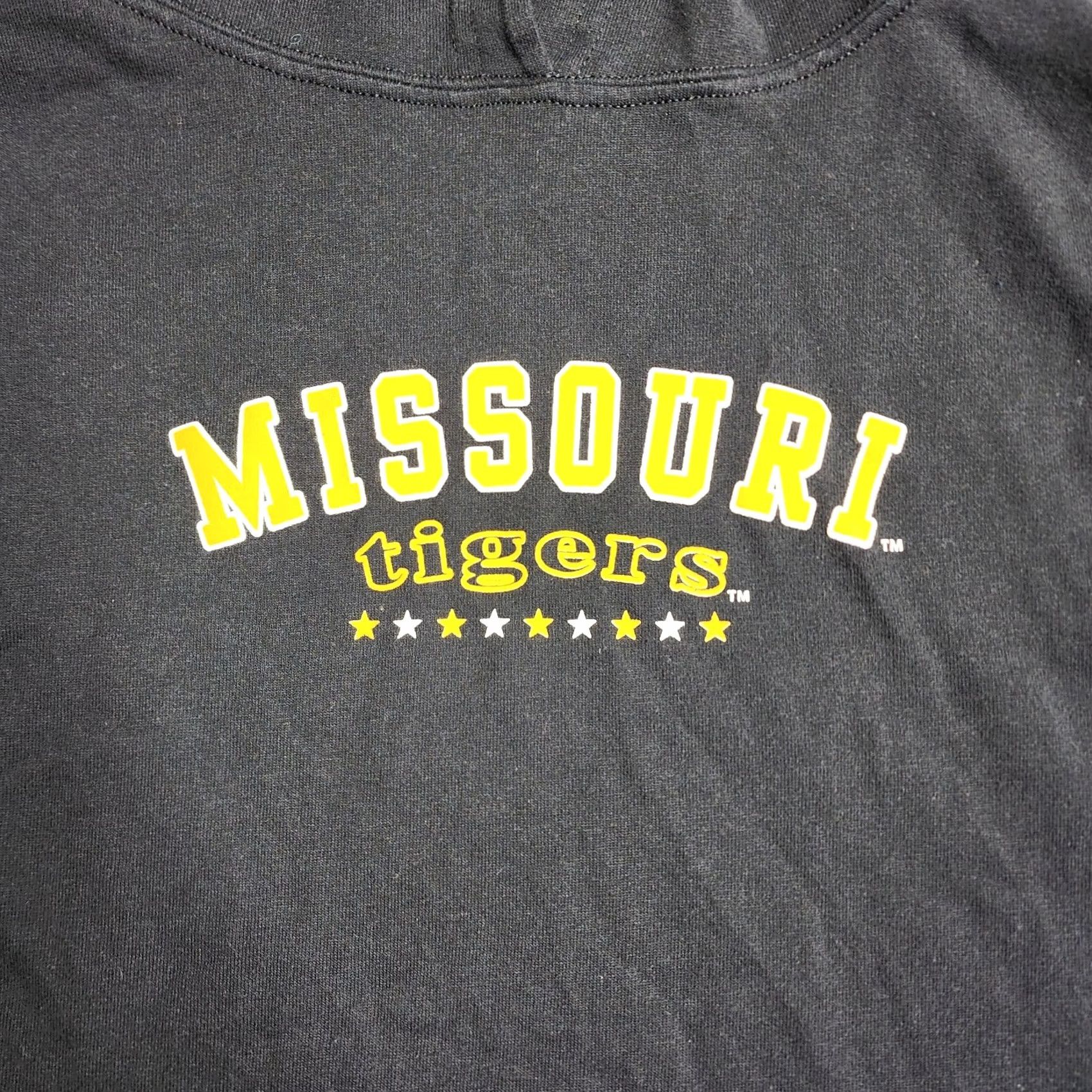 Vintage VINTAGE Dodger Missouri Tigers Crop Hoodie Sweatshirt Womens Size S Black Tiger Pullover Sweatshirt Gender: Women Size S / US 4 / IT 40 - 7 Thumbnail