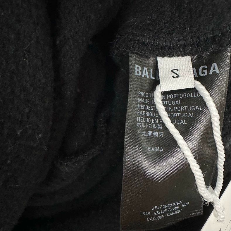 Balenciaga Balenciaga embroidered logo on chest hoodie 2502-Nextarrow Size US S / EU 44-46 / 1 - 5 Thumbnail