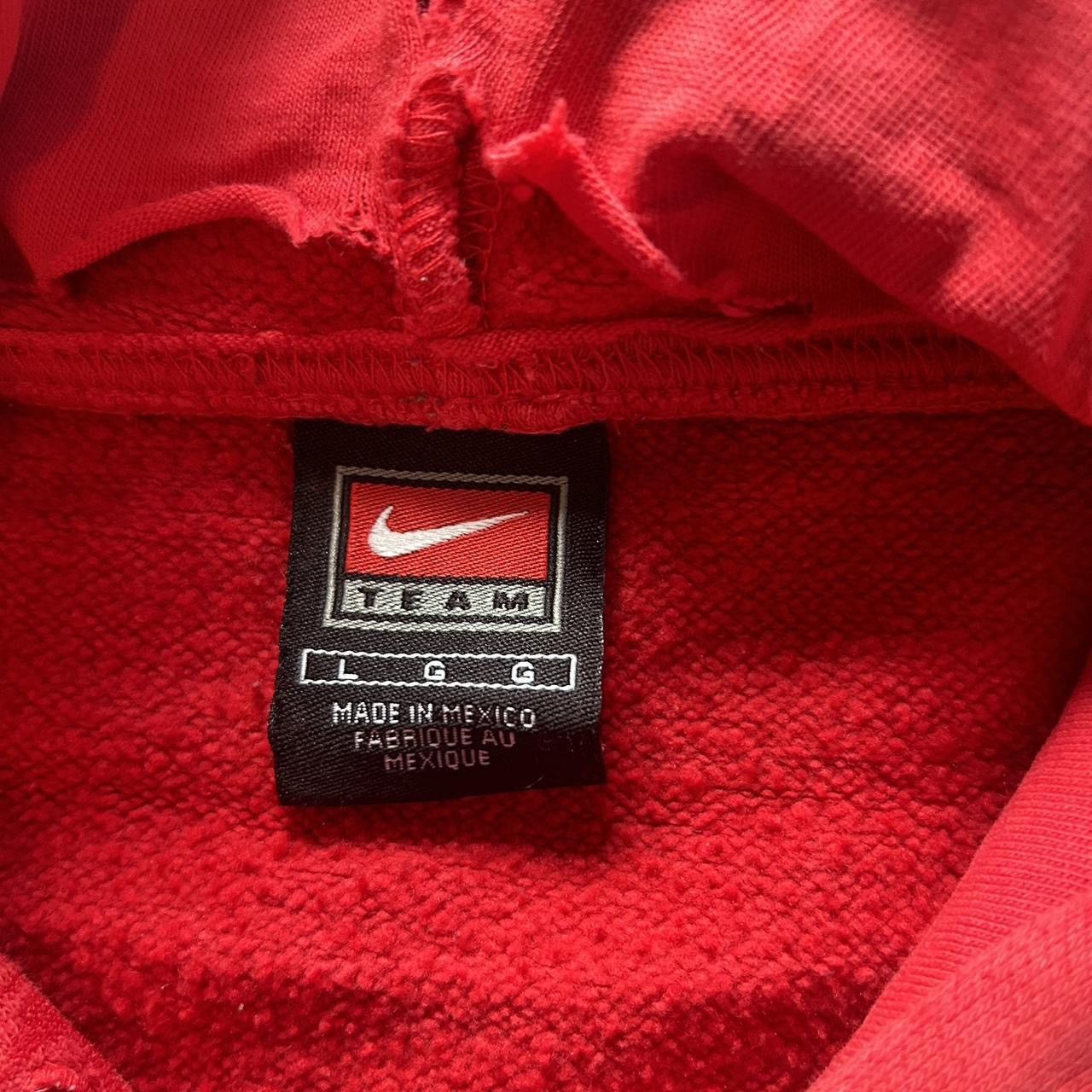 Nike Vintage 90s Nike Center Swoosh Wisconsin Badgers Hoodie Size US L / EU 52-54 / 3 - 3 Thumbnail