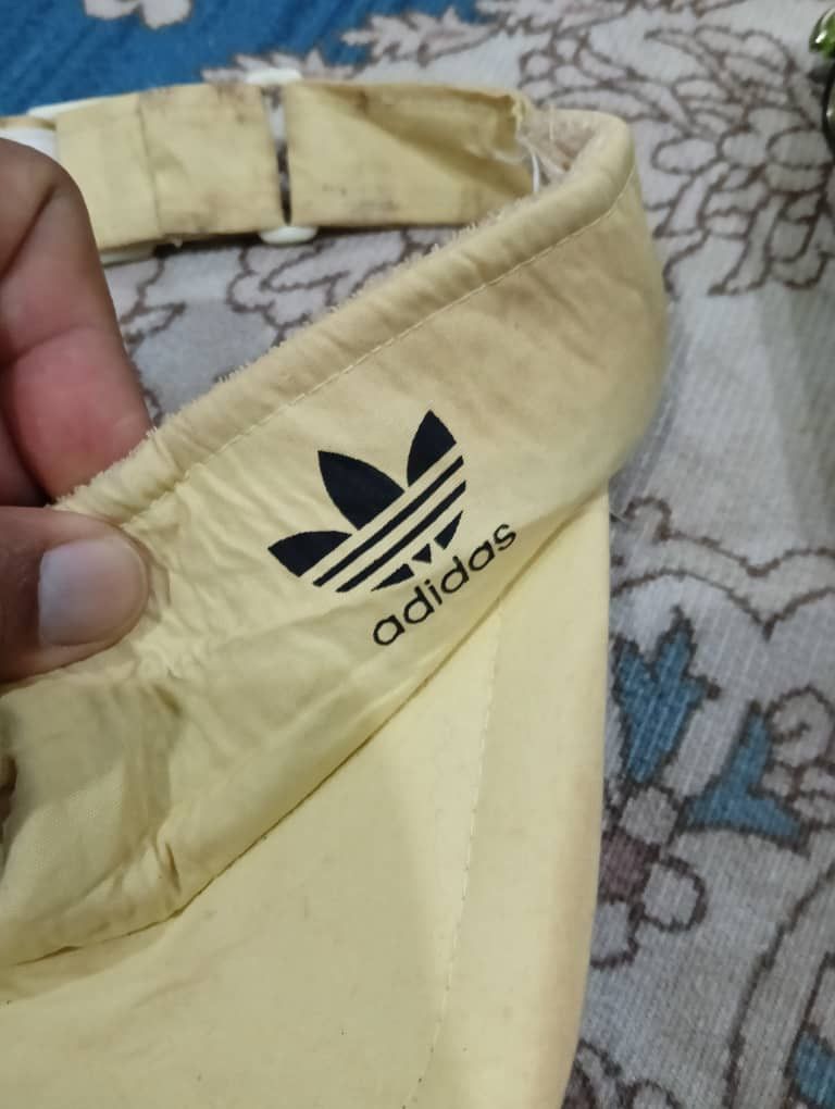 Adidas Vintage Adidas 1984 sea games Size 42 - 3 Thumbnail