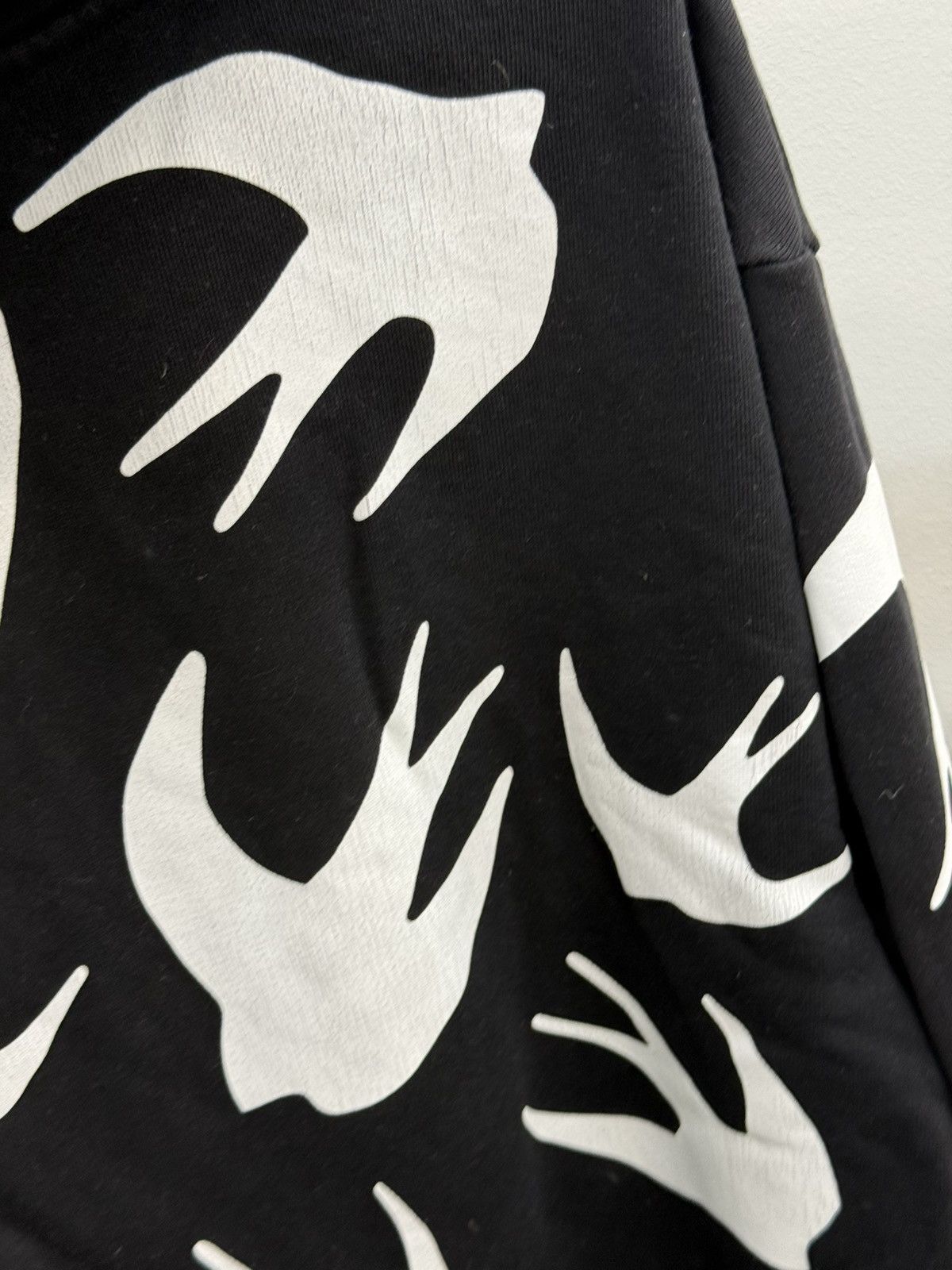 McQ Alexander McQueen McQ by Alexander McQueen Swallow Cotton Hoodie Size US L / EU 52-54 / 3 - 4 Thumbnail
