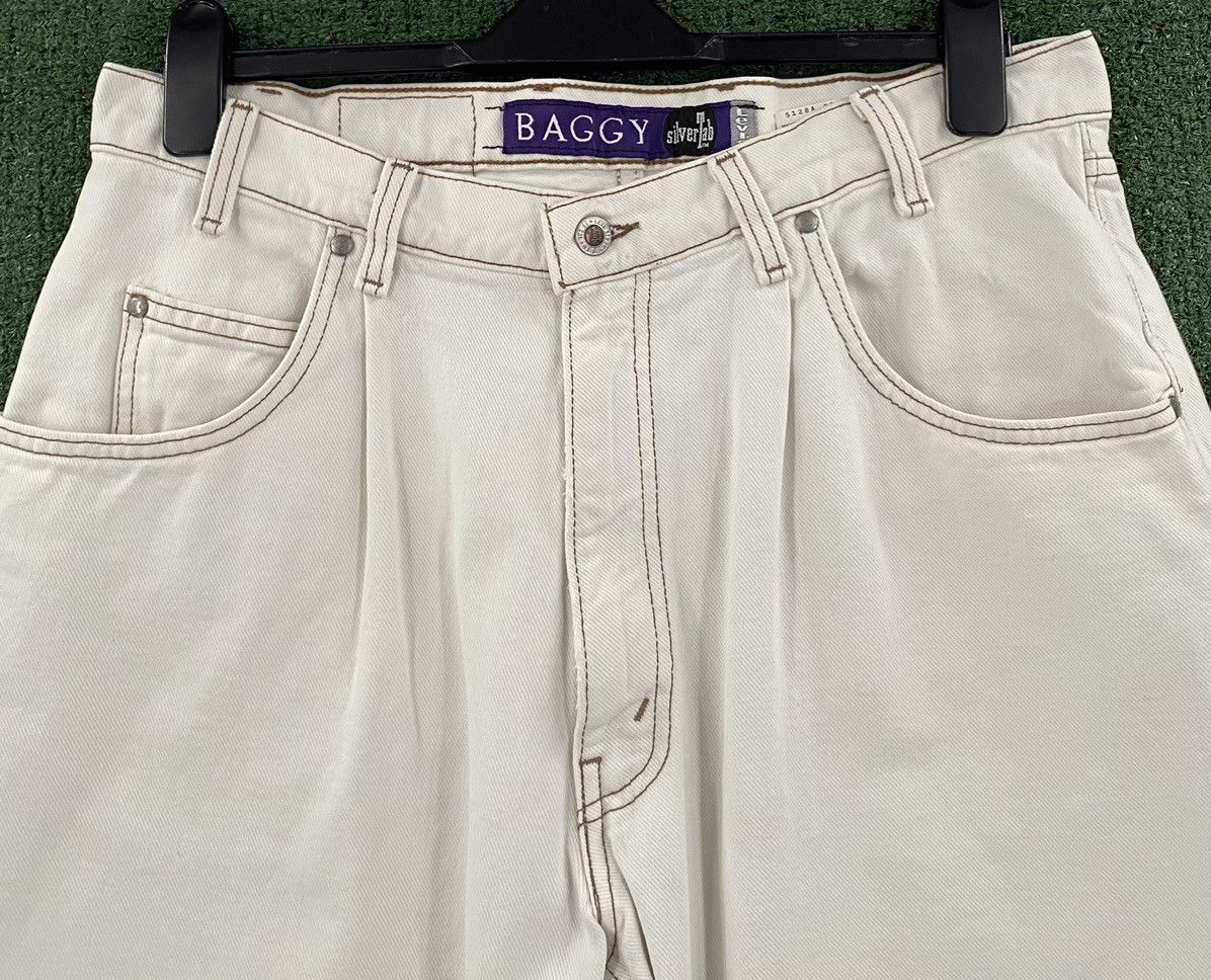Levi's Vintage 90’s Levi’s SilverTab White Baggy Denim Jeans 33x28 Size US 33 - 2 Thumbnail