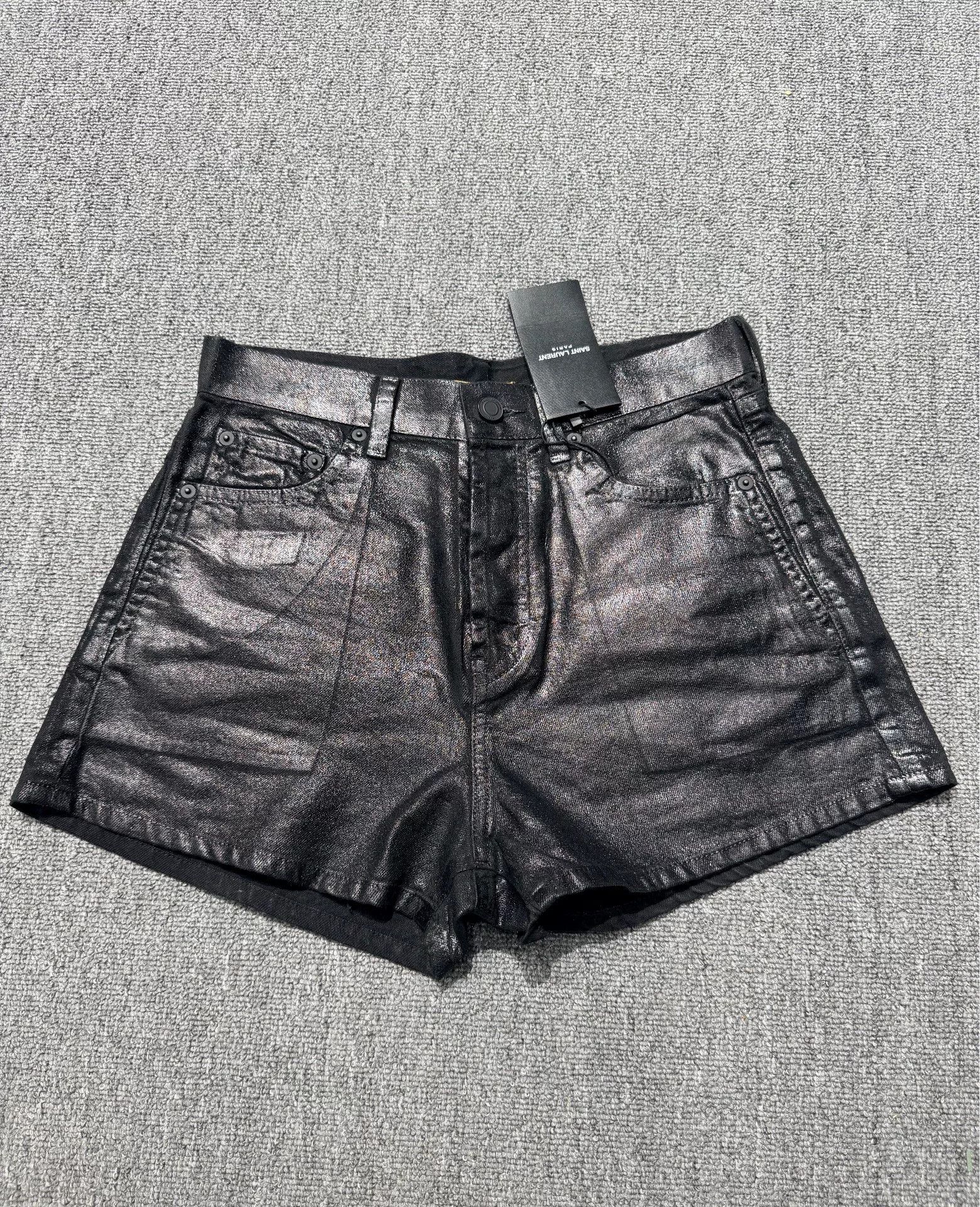 Saint Laurent Paris Saint Laurent High-Waist Leather Shorts Size 28" / US 6 / IT 42 - 1 Thumbnail