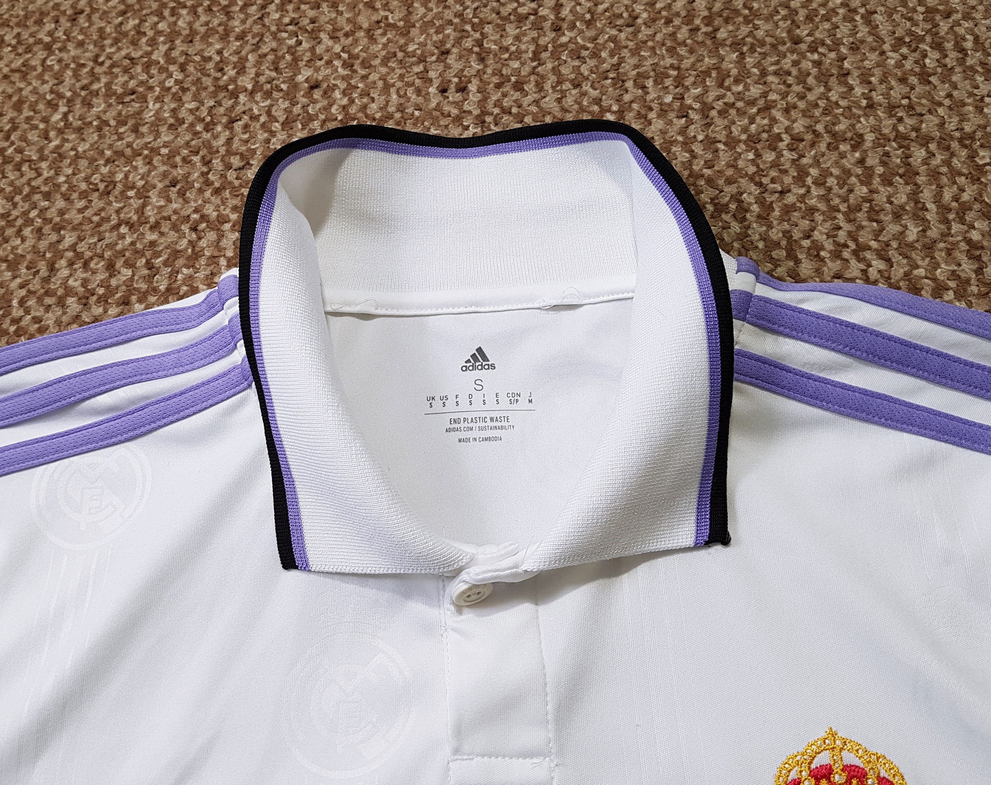 Adidas Adidas Real Madrid 2022 Home Football Soccer Jersey Shirt S Size US S / EU 44-46 / 1 - 7 Thumbnail