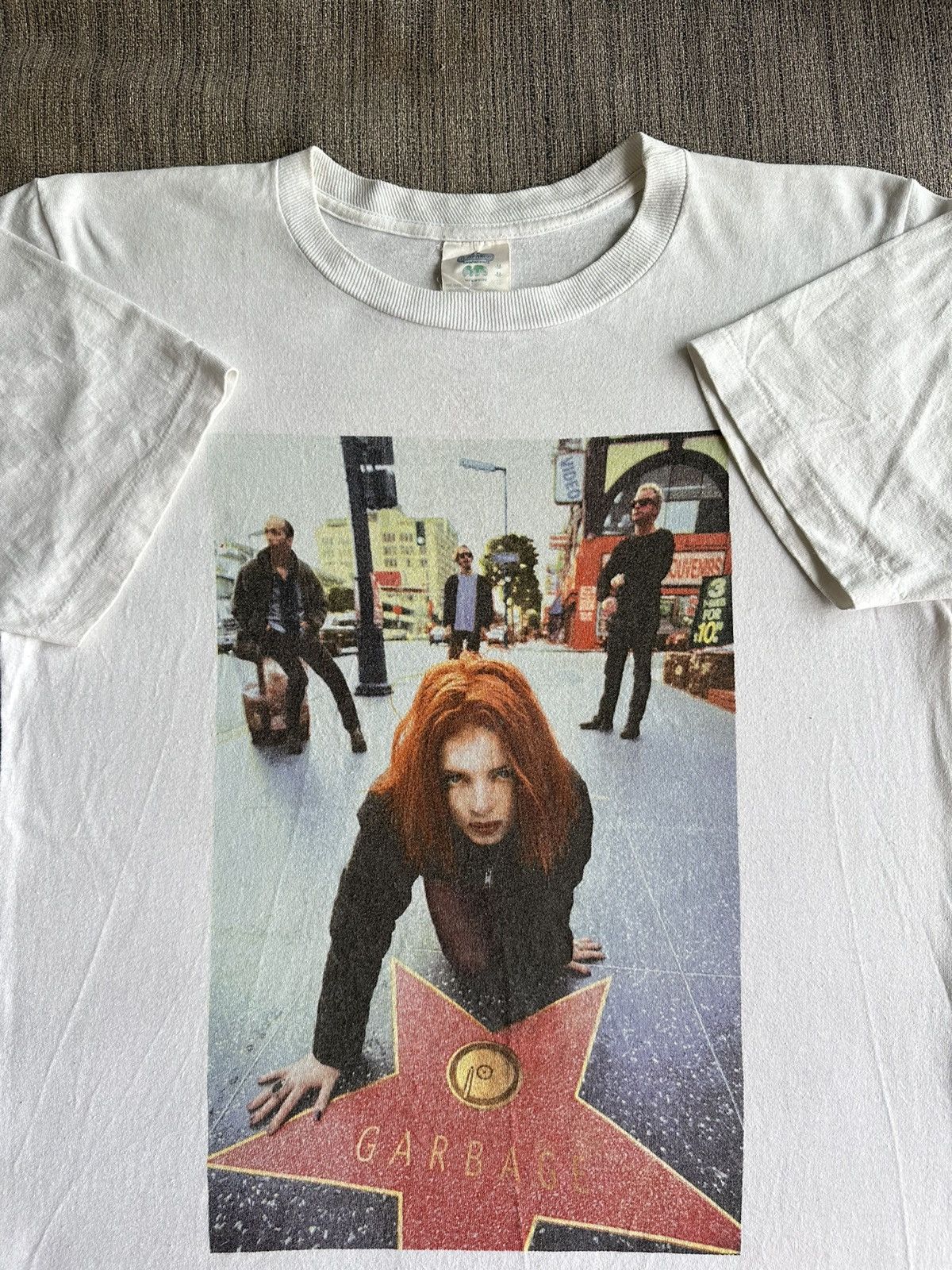 Band Tees Vintage 90’s Garbage Tour Band Rock Tshirt Winterland USA Size US M / EU 48-50 / 2 - 1 Thumbnail