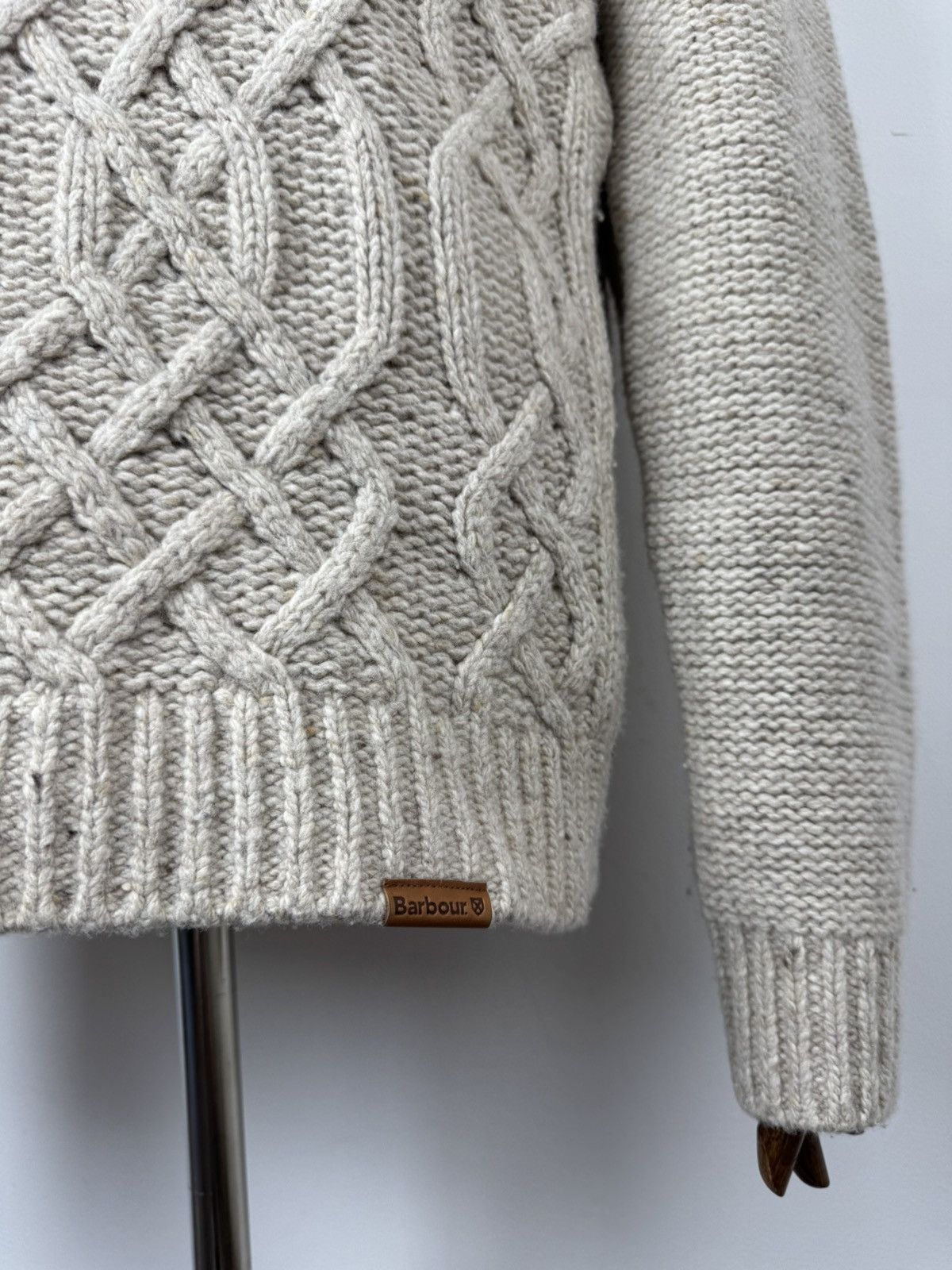 Barbour × Vintage Men’s Barbour Stark V Neck Light Stone Knitted Sweater XL Size US XL / EU 56 / 4 - 3 Thumbnail