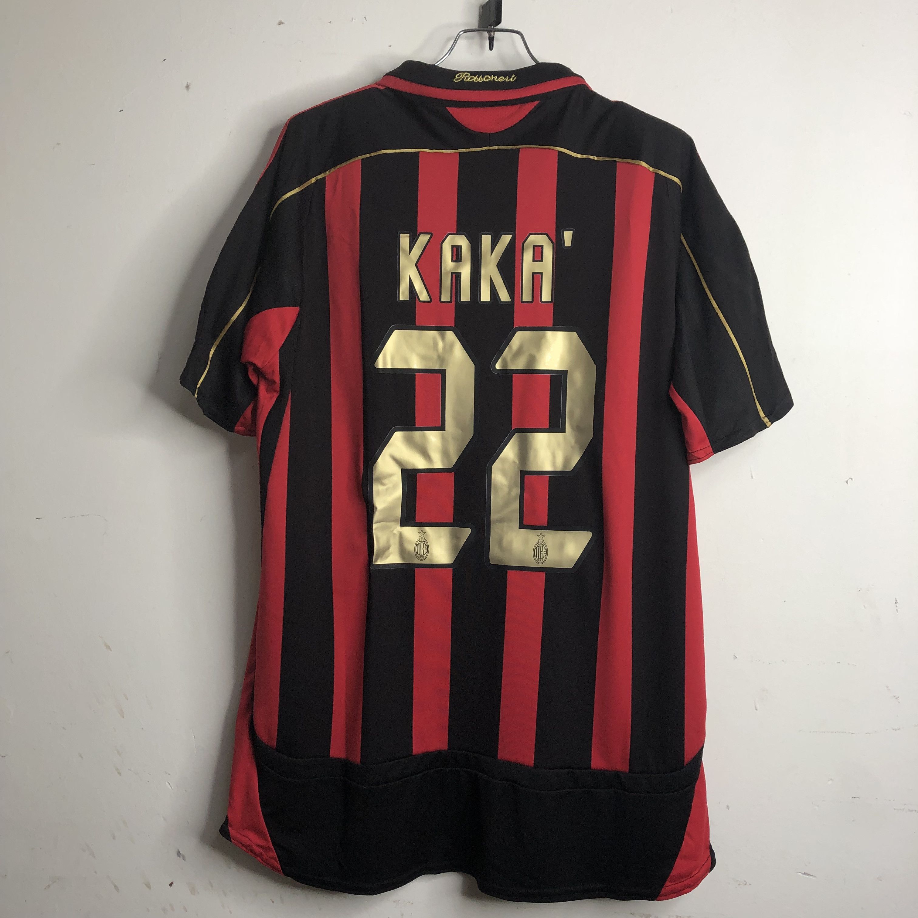 Vintage 06-07 Kaka AC Milan Home Soccer Jersey Size US L / EU 52-54 / 3 - 2 Thumbnail