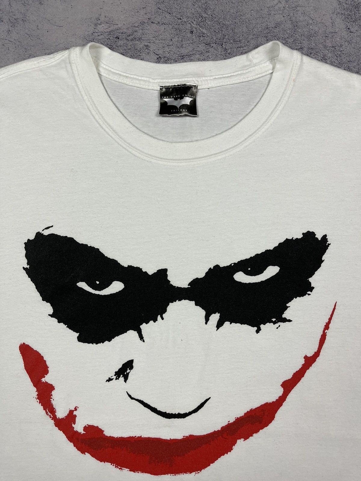 DC Comics Vintage Joker big face y2k the dark knight trilogy tee Size US M / EU 48-50 / 2 - 3 Thumbnail