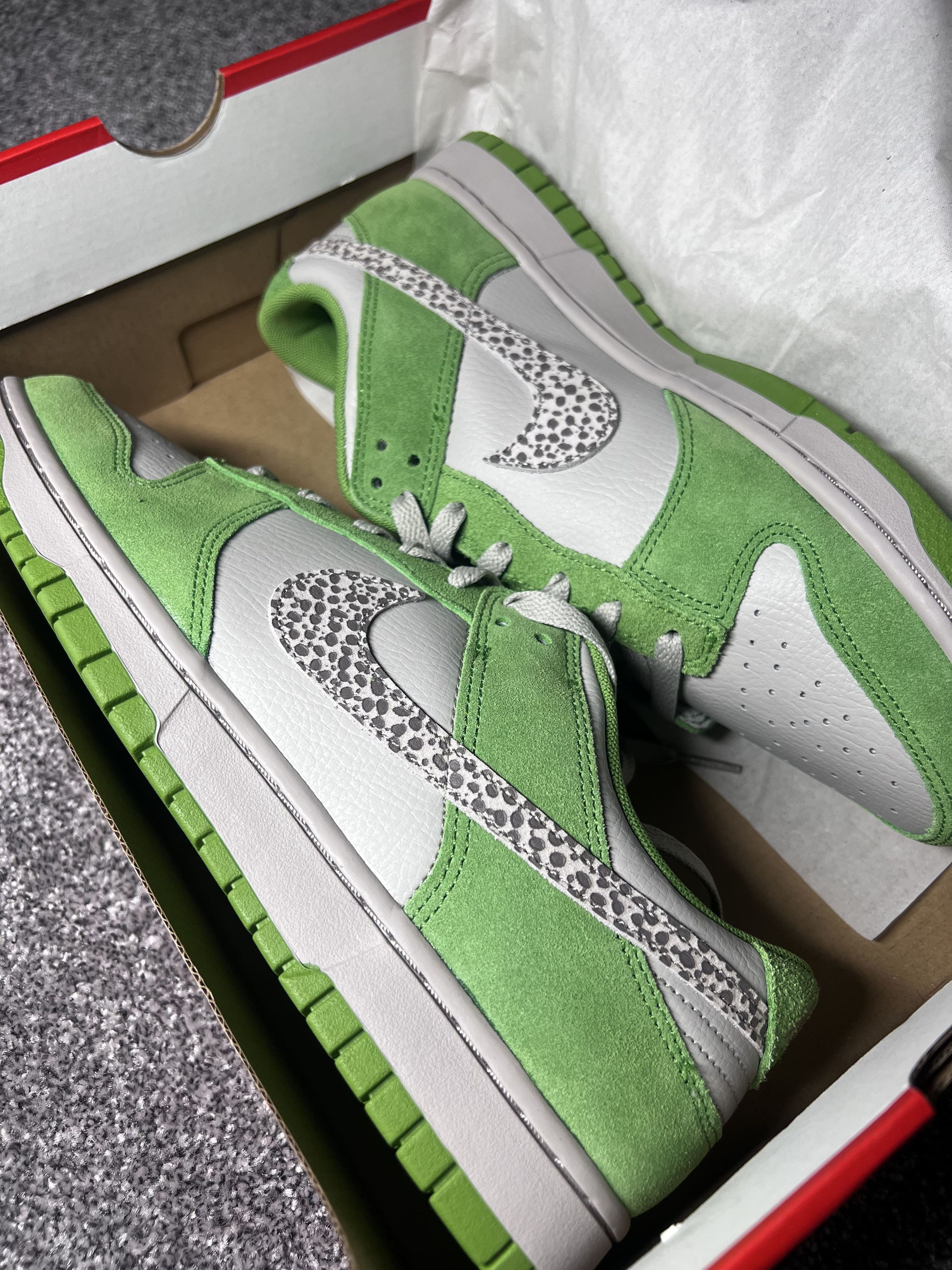Nike Nike dunk low safari green safari Size US 11 / EU 44 - 1 Thumbnail