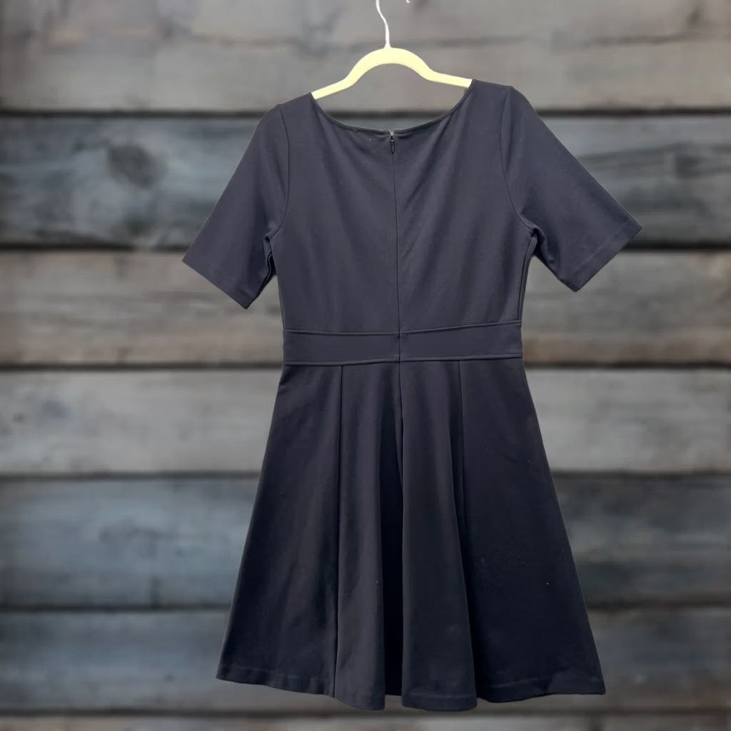 J.Crew J.CREW Ponte Knit Fit Flare Dress Womens 8 Navy Blue Short Sleeve A-Line Crew Size 30" / US 8 / IT 44 - 1 Thumbnail