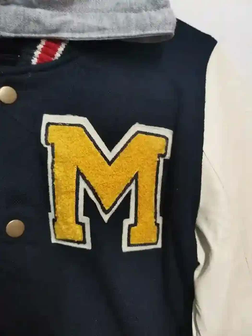 Japanese Brand Vintage M Big Logo Varsity Jacket Hoodie Size US S / EU 44-46 / 1 - 8 Thumbnail