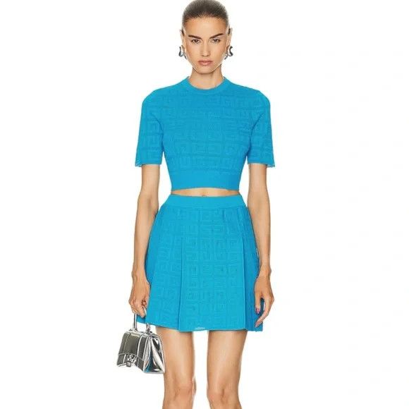 Givenchy GIVENCHY 4G Mini Skirt - NEW WITH TAGS Size 25" / US 0 / IT 36 - 1 Thumbnail