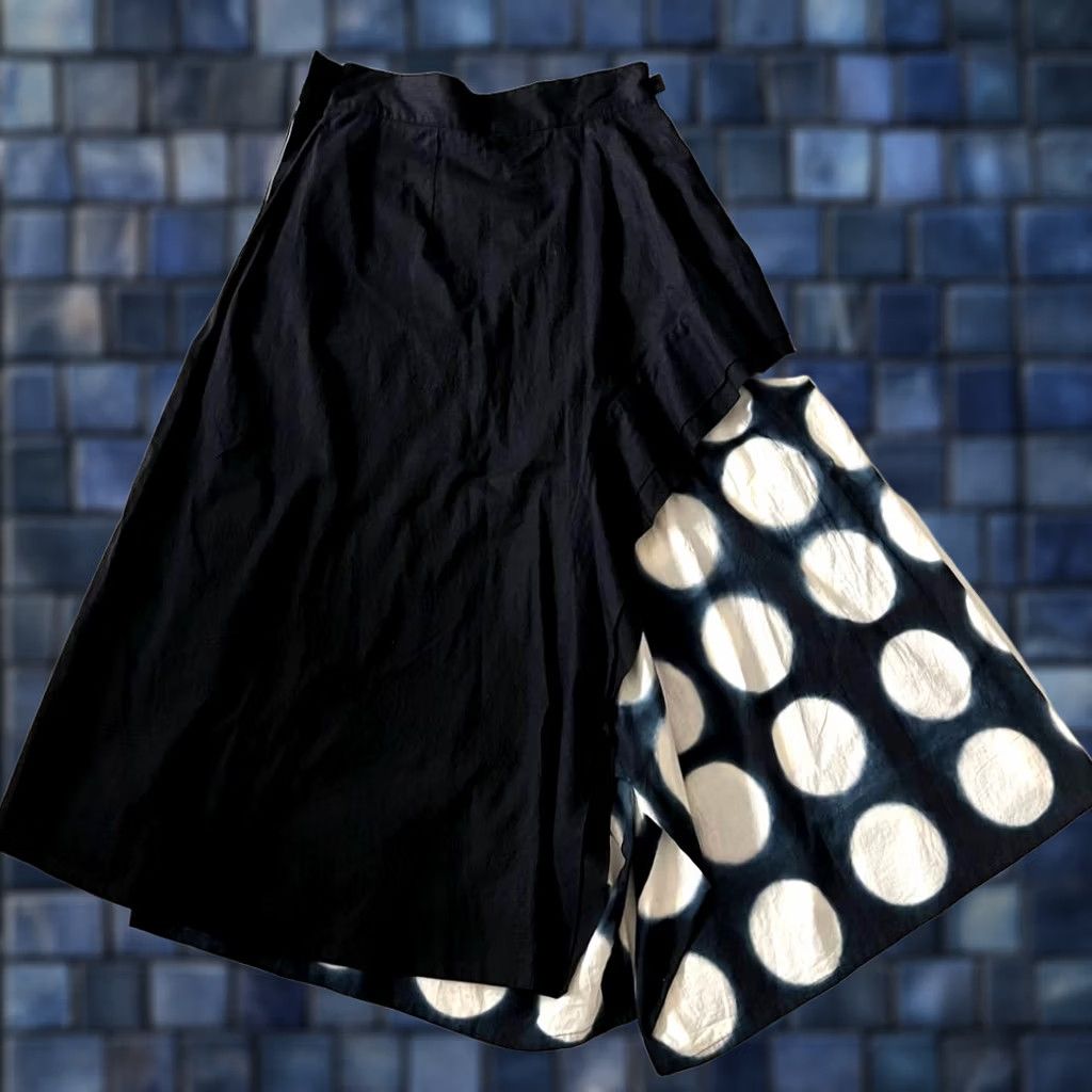 Yohji Yamamoto YOHJI YAMAMOTO HAREM PANTS MEN COLOR BLACK MATERIAL COTTON SIZE S USED Size US 29 - 1 Thumbnail