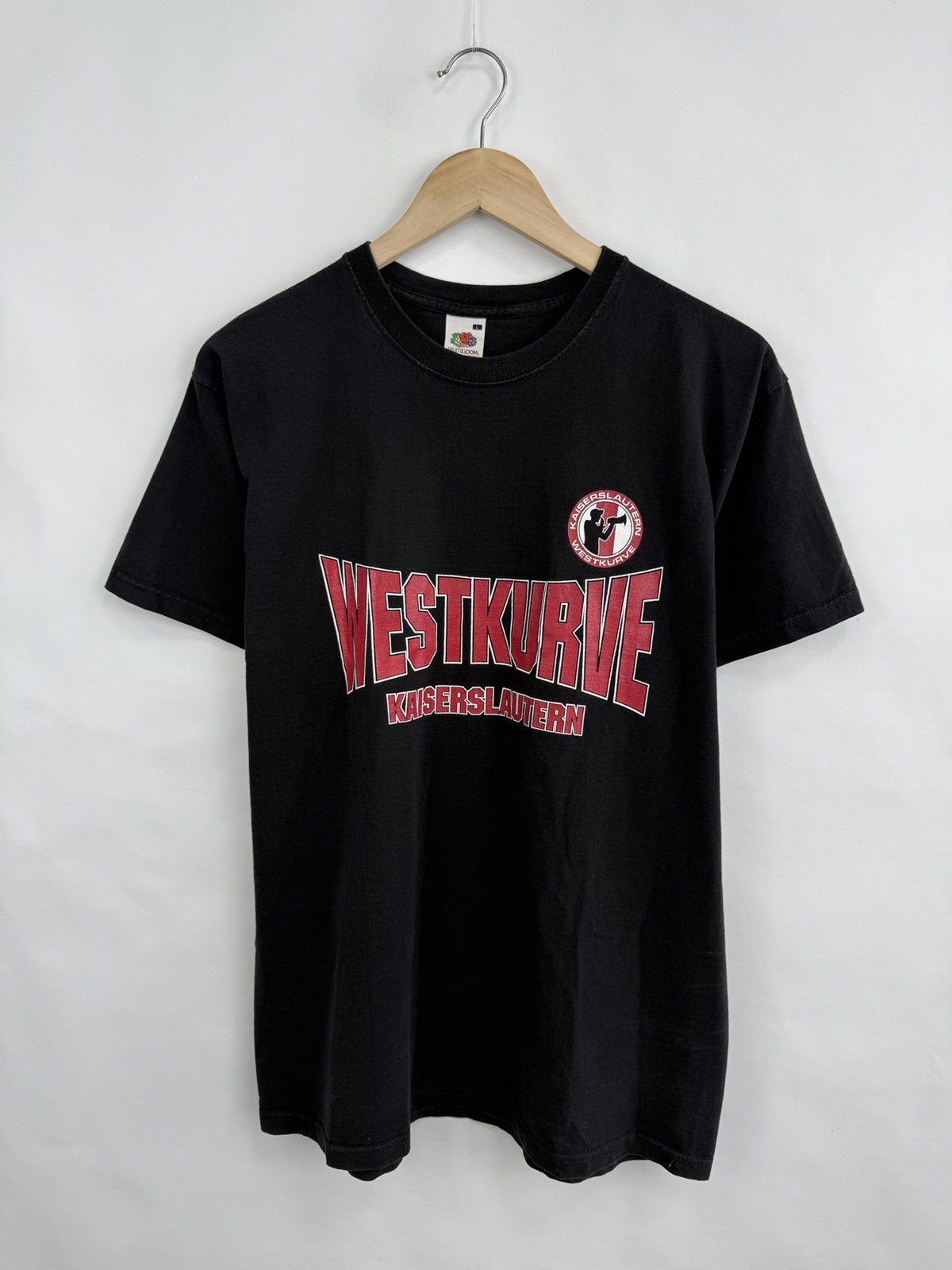 Fruit Of The Loom 🇩🇪👹 Vintage Y2K Kaiserslautern Westkurve Ultras T-Shirt Rare Size US L / EU 52-54 / 3 - 4 Thumbnail