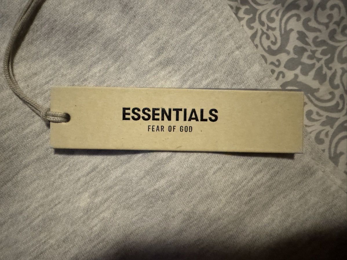 Essentials Essentials FOG Light Oatmeal Shorts Size XS Size US 28 / EU 44 - 5 Thumbnail