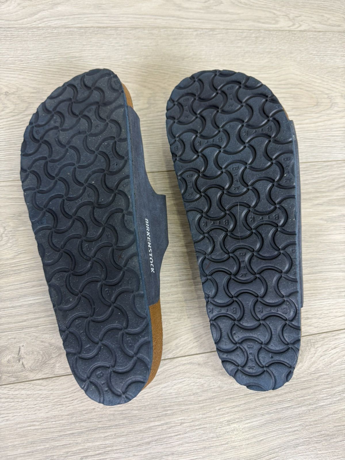 Birkenstock Birkenstock Arizona Size US 9.5 / EU 42-43 - 5 Thumbnail