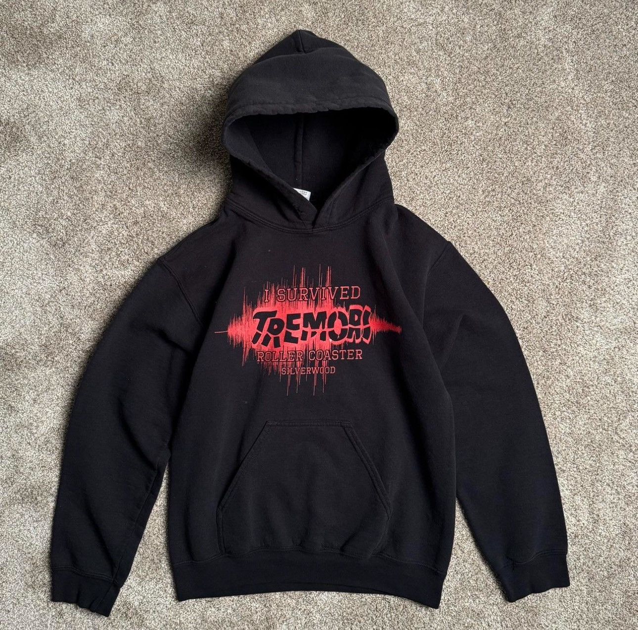Other “TREMORS” SILVERWOOD PULLOVER HOODIE Size US S / EU 44-46 / 1 - 1 Thumbnail