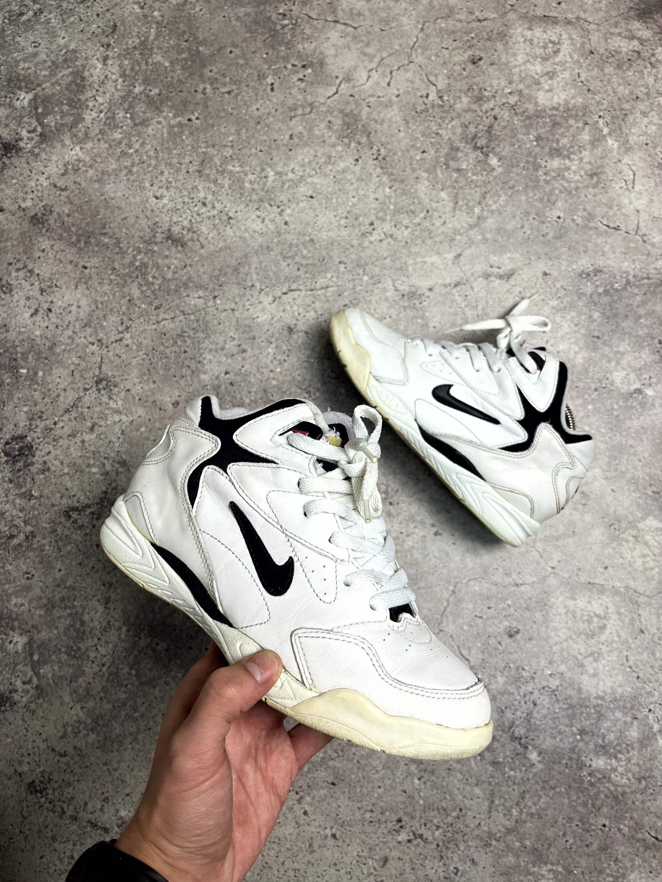 Nike Vintage Nike Air High Top White Sneakers Size US 7.5 EU 38.5 Size US 7.5 / IT 37.5 - 4 Thumbnail