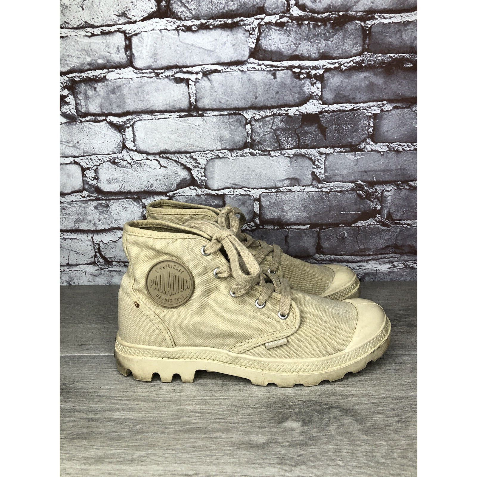 Palladium Palladium Pampa Hi Sahara Beige Khaki Canvas Lace Boots Wome Size US 8 / IT 38 - 16 Thumbnail