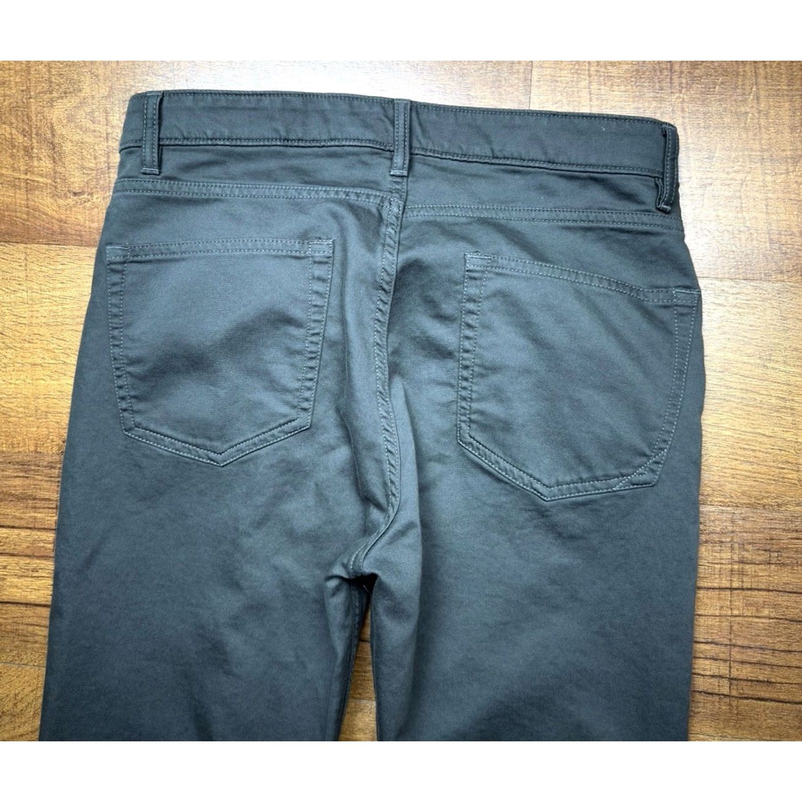 Quince Quince Men Comfort Stretch Traveler 5 Pocket Pants Slim Charcoal 30X34 Size US 30 / EU 46 - 4 Thumbnail