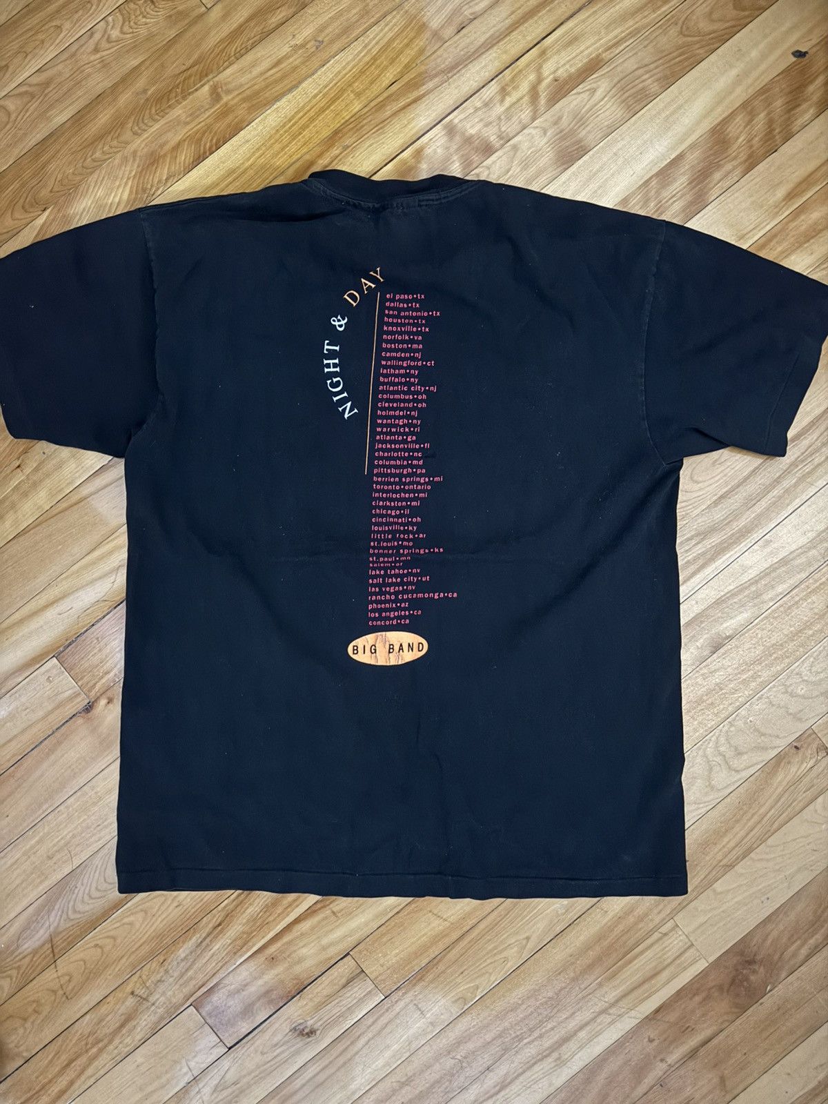 Band Tees × Vintage Chicago Band “ Night & Day”. Big Band Size US L / EU 52-54 / 3 - 3 Thumbnail