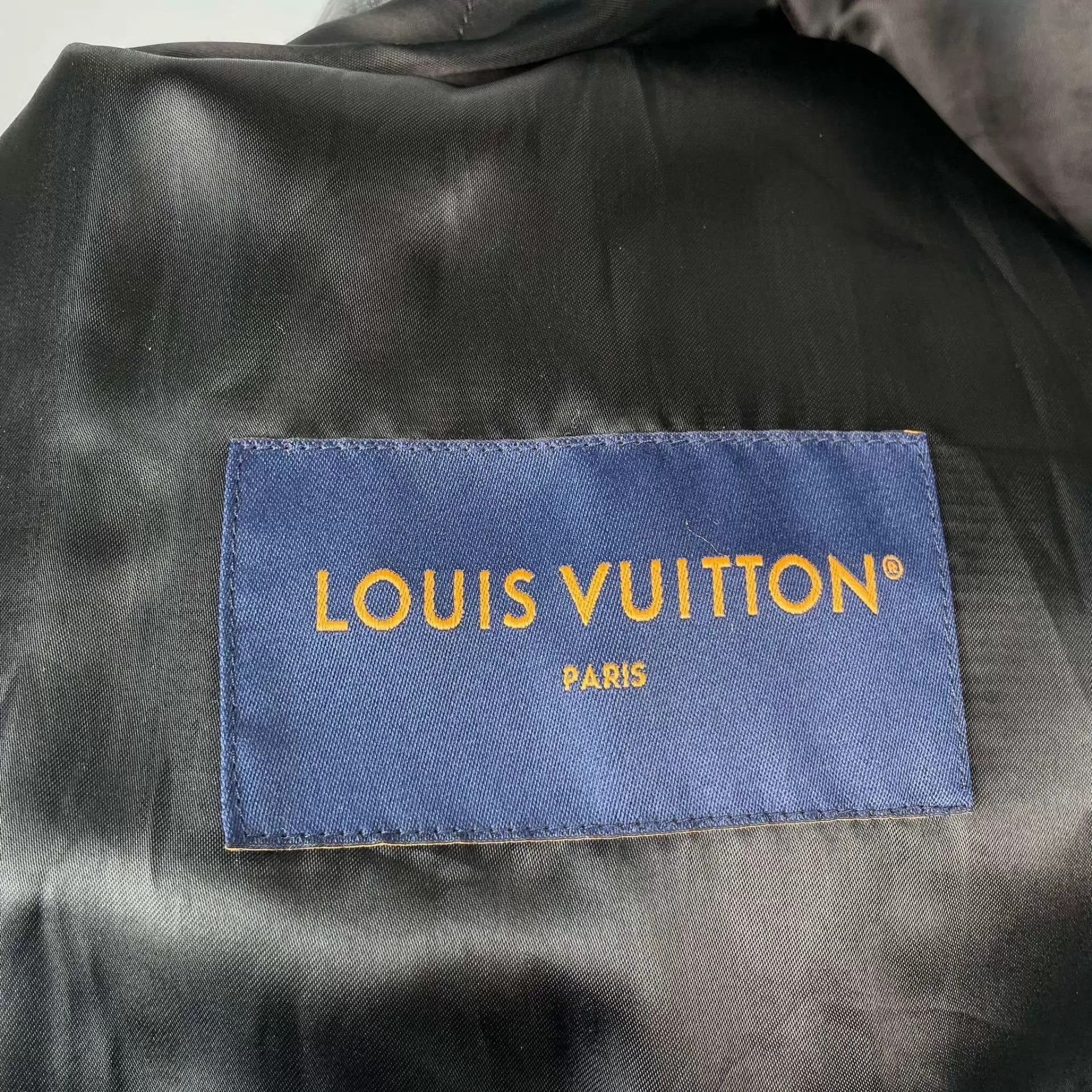 Louis Vuitton 95 New LV Baseball Jacket Black 54 Size US L / EU 52-54 / 3 - 5 Thumbnail
