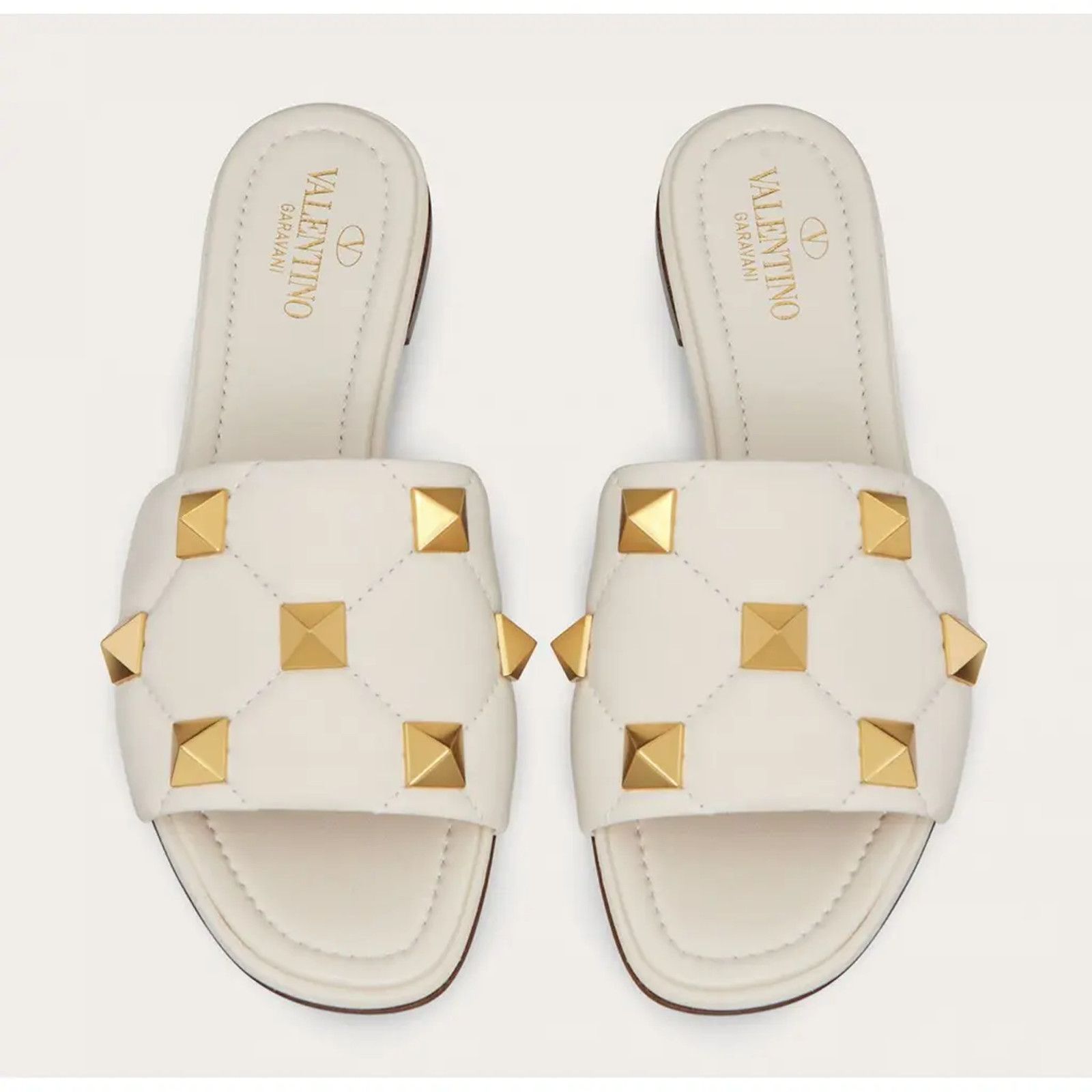 Valentino Valentino Rockstud Roman Stud Ivory Gold Leather Quilted Size US 5.5 / IT 35.5 - 7 Thumbnail