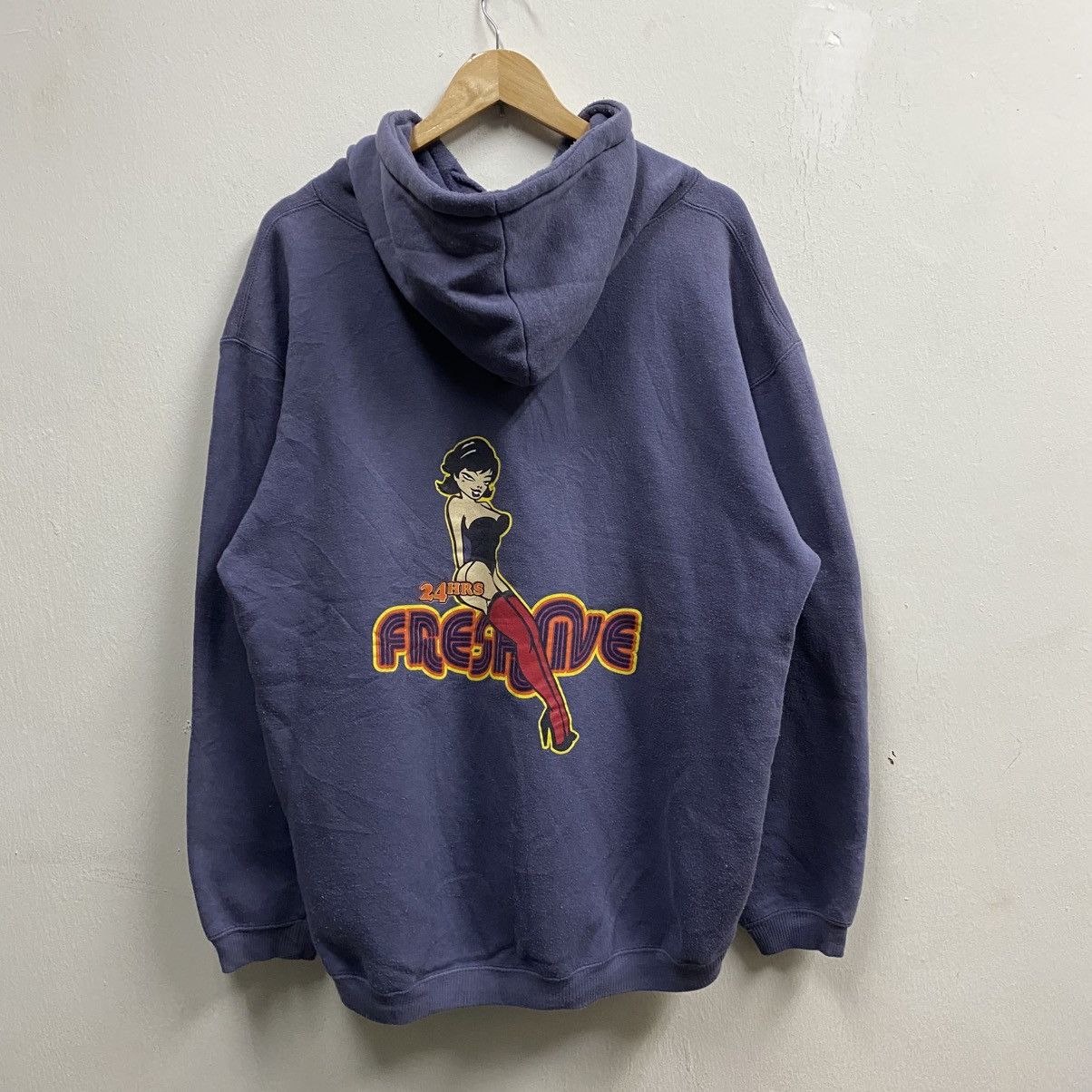 Freshjive VINTAGE‼️24HRS Freshjive Sexy Women Pullover Hoodie Size US L / EU 52-54 / 3 - 1 Thumbnail