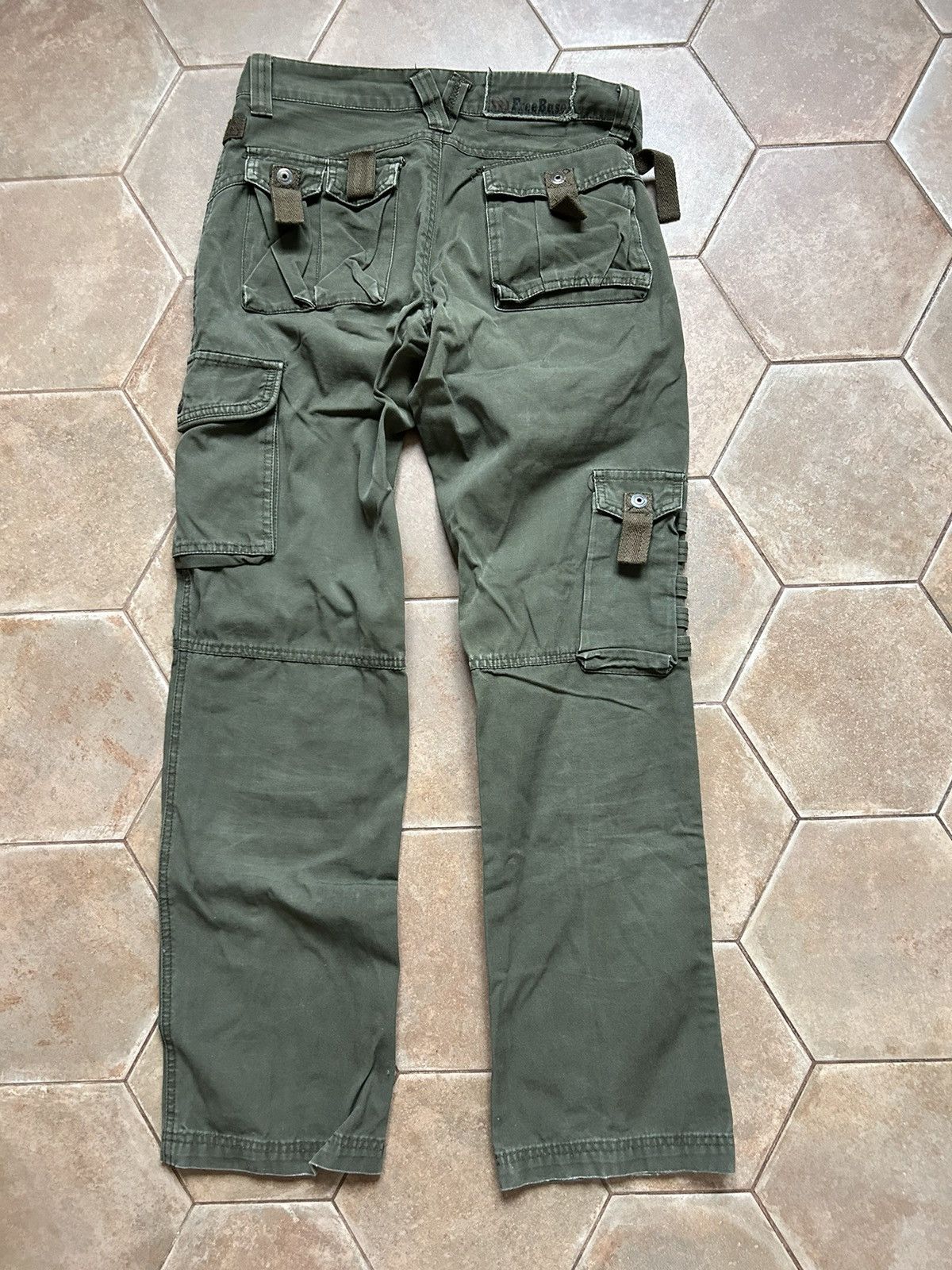 Vintage Vintage Y2K wide bondage cargo pants avantgarde Size 27" / US 4 / IT 40 - 6 Thumbnail