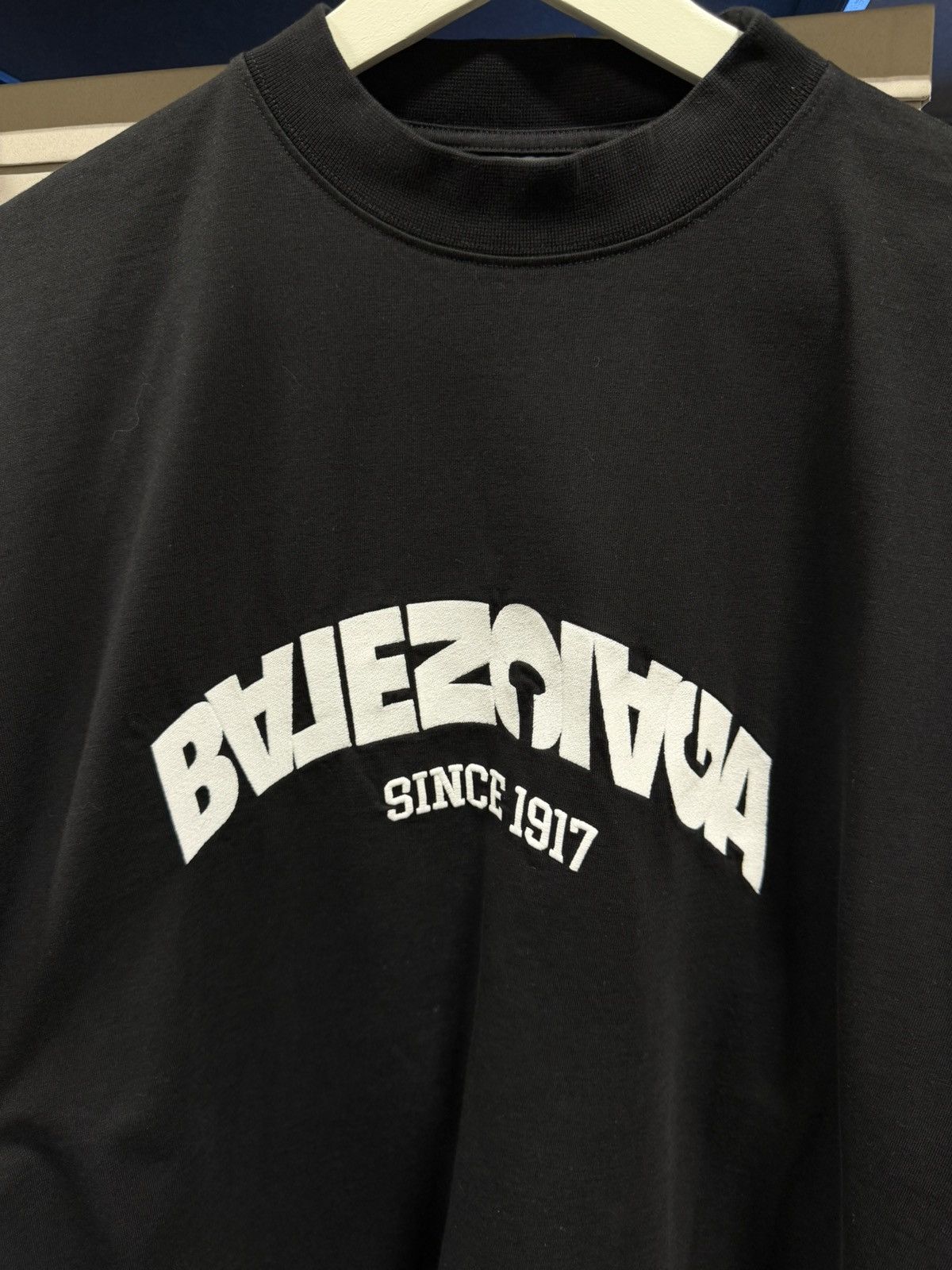 Balenciaga Balenciaga Logo Embroidery T-Shirt NEW 1000$ Size US XXL / EU 58 / 5 - 2 Thumbnail