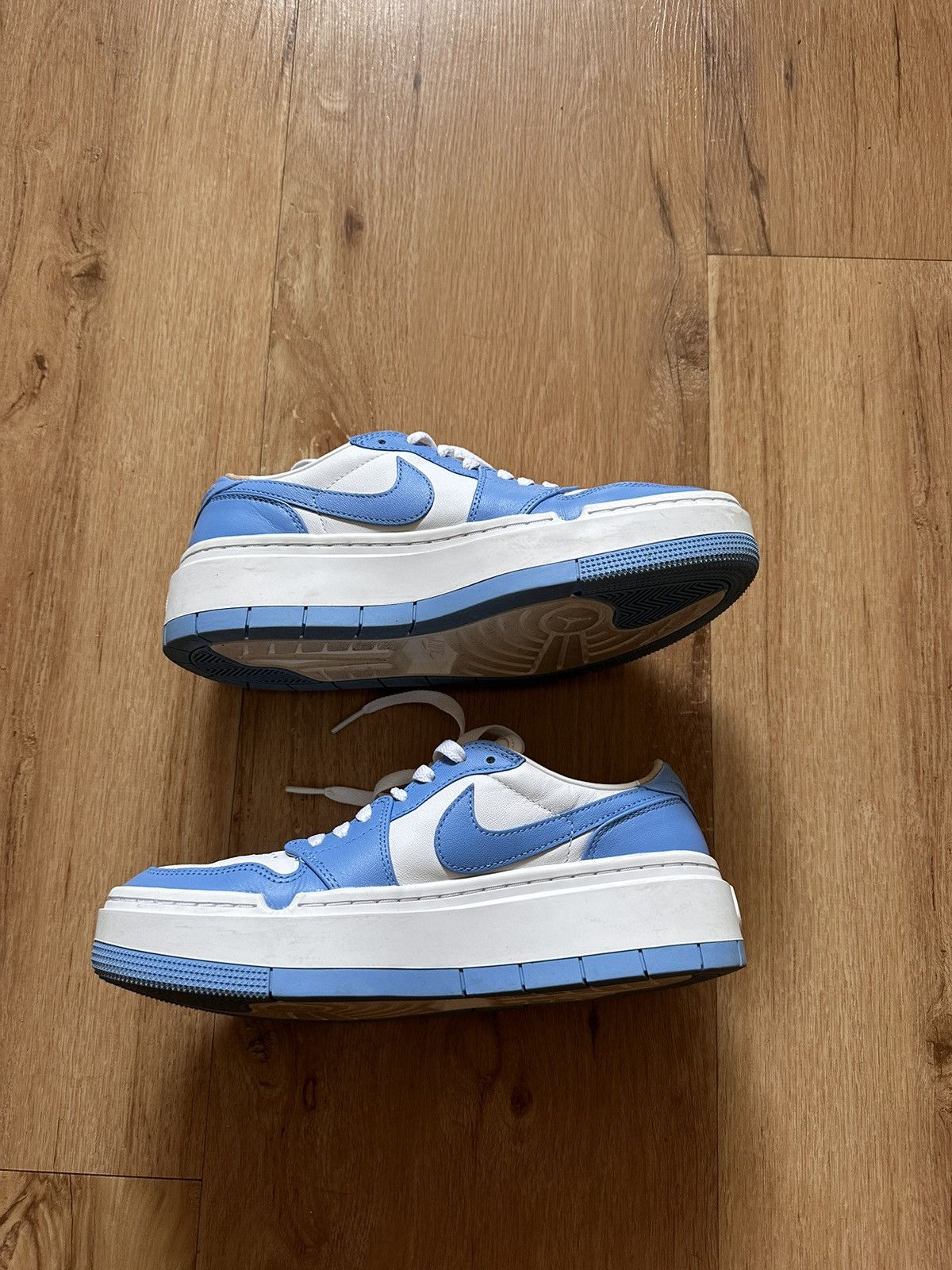 Jordan Brand × Nike W AIR JORDAN 1 ELEVATE LOW SE Size US 9 / IT 39 - 2 Thumbnail