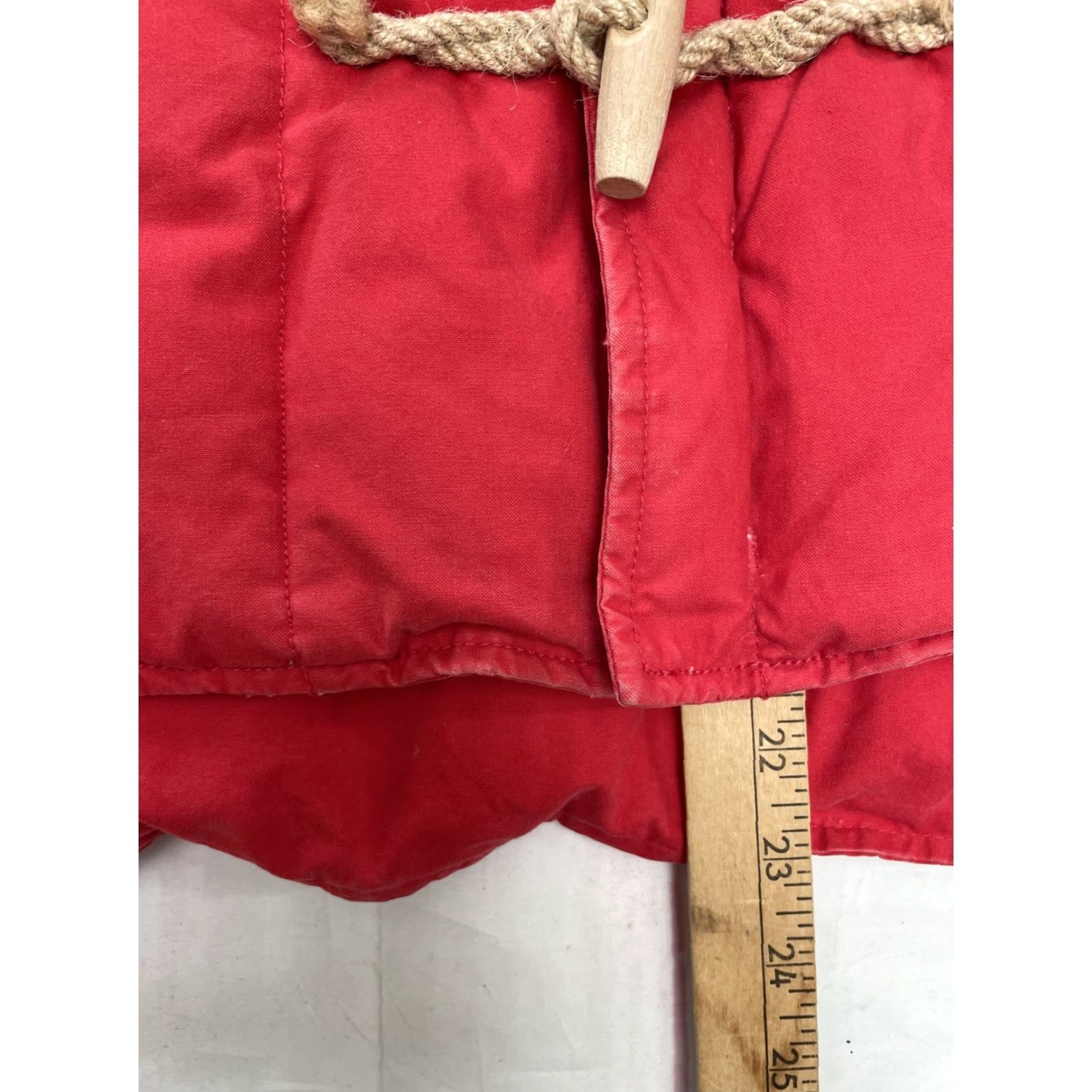 Ralph Lauren VINTAGE Ralph Lauren Quilted Toggle Down Vest Nautical Puffer Sailing Womens M Red Rugby Size M / US 6-8 / IT 42-44 - 5 Thumbnail
