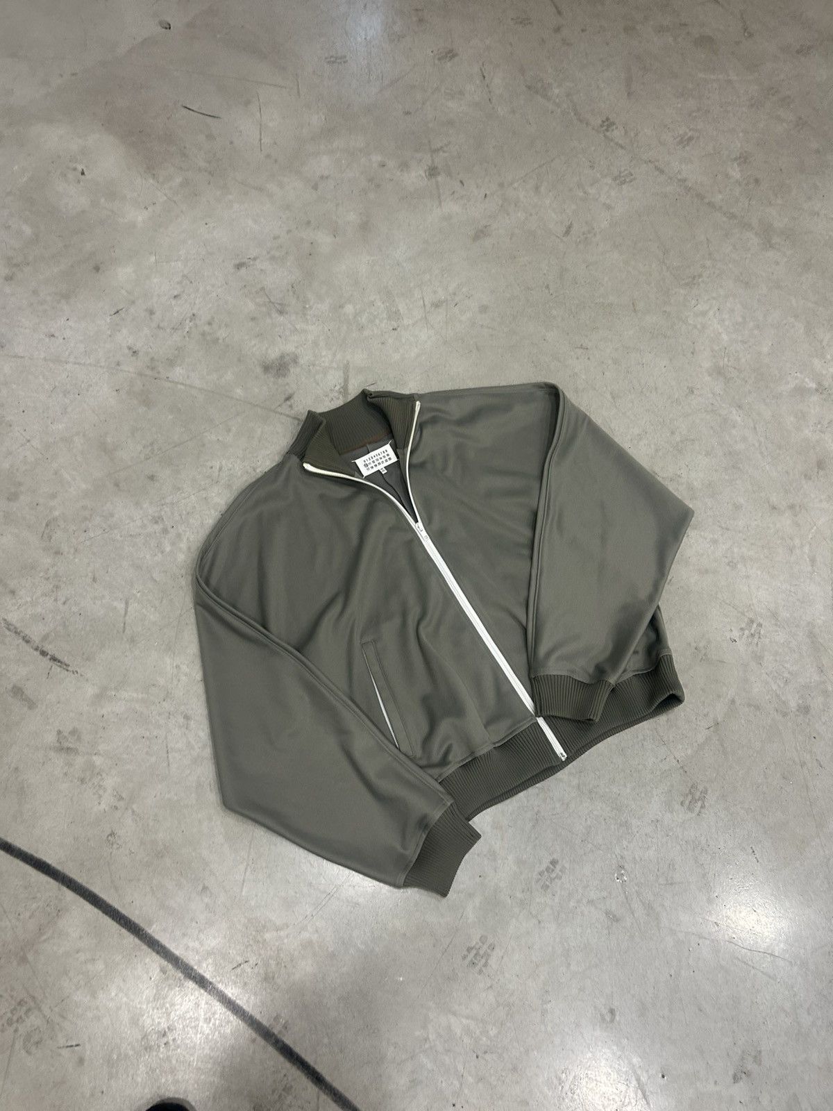 Maison Margiela Maison Margiela SS2020 Track/Light Jacket [Unisex - 40/42] Size US M / EU 48-50 / 2 - 3 Thumbnail