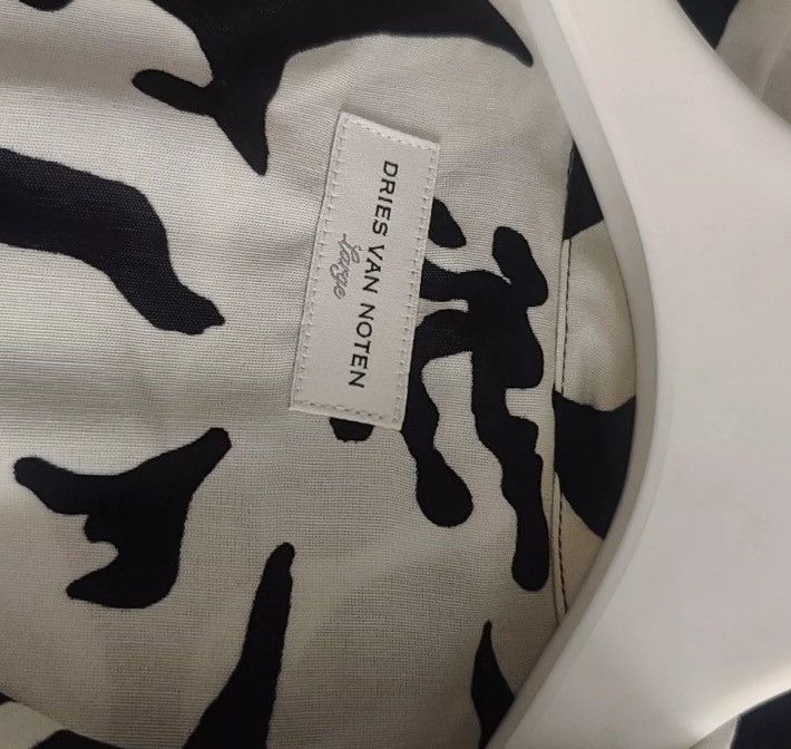 Dries Van Noten Dries van noten Short-sleeved shirt 2412-Nextarrow Size US L / EU 52-54 / 3 - 4 Thumbnail