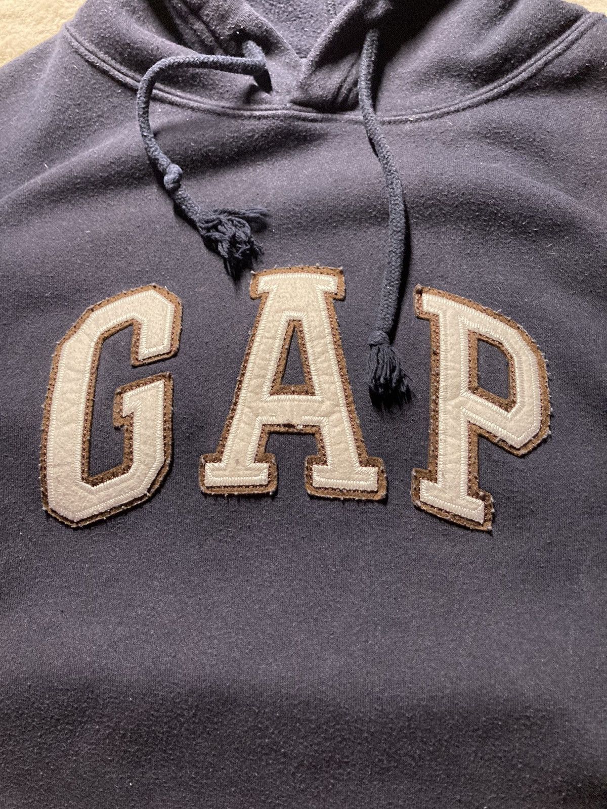 Gap × Vintage ⛩️Gap Vintage Brown logo Hoodie Y2K style baggy 90s ⛩️ Size US M / EU 48-50 / 2 - 3 Thumbnail