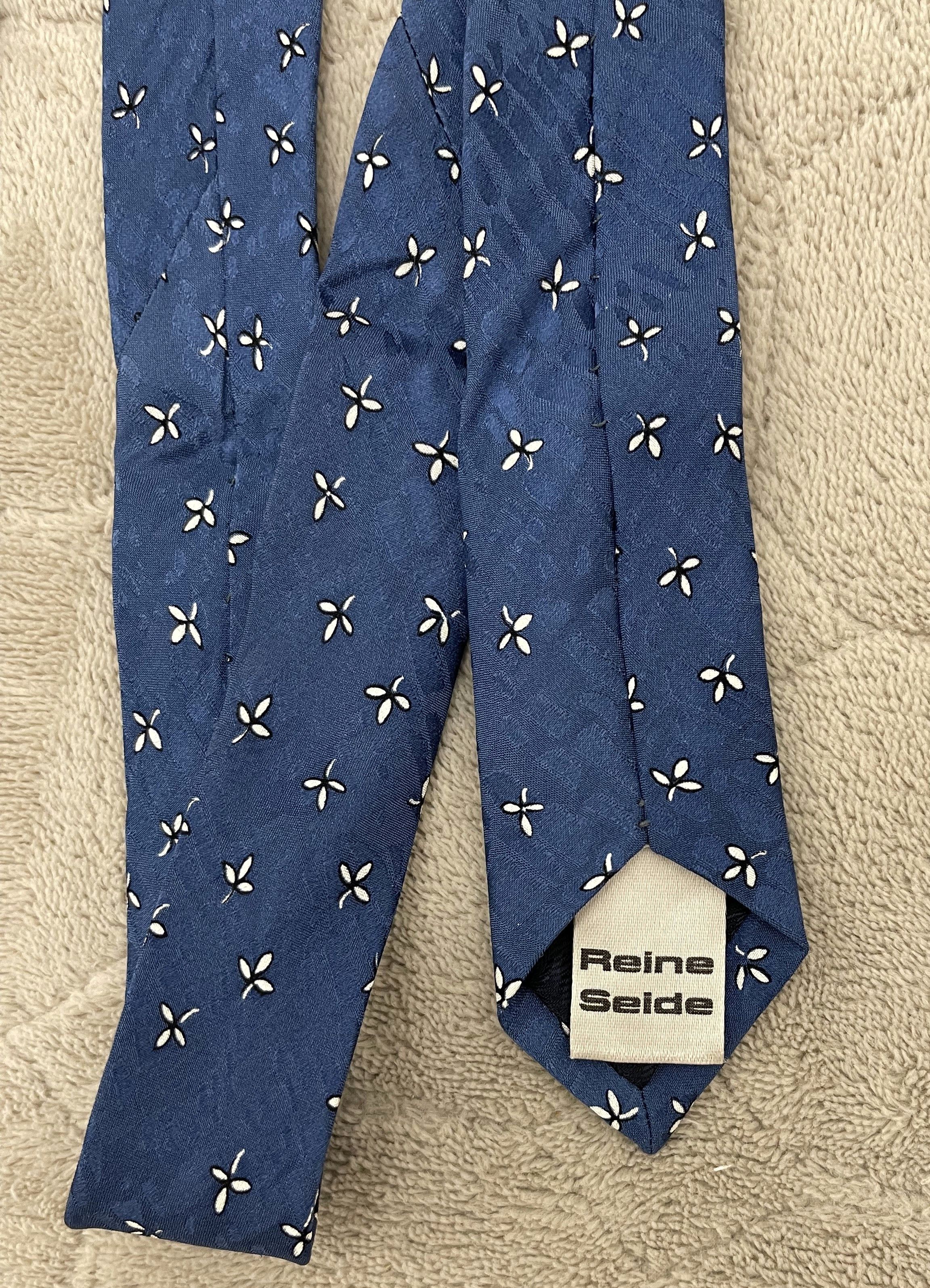 Vintage La Cravate Reine Seide Vintage Tie Size ONE SIZE - 5 Thumbnail