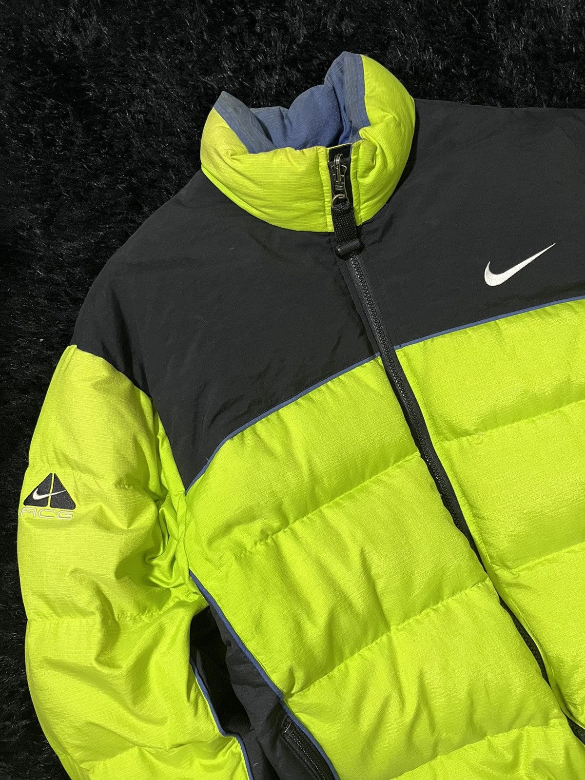 Nike ACG 90s Nike acg neon puffer jacket Size US M / EU 48-50 / 2 - 3 Thumbnail