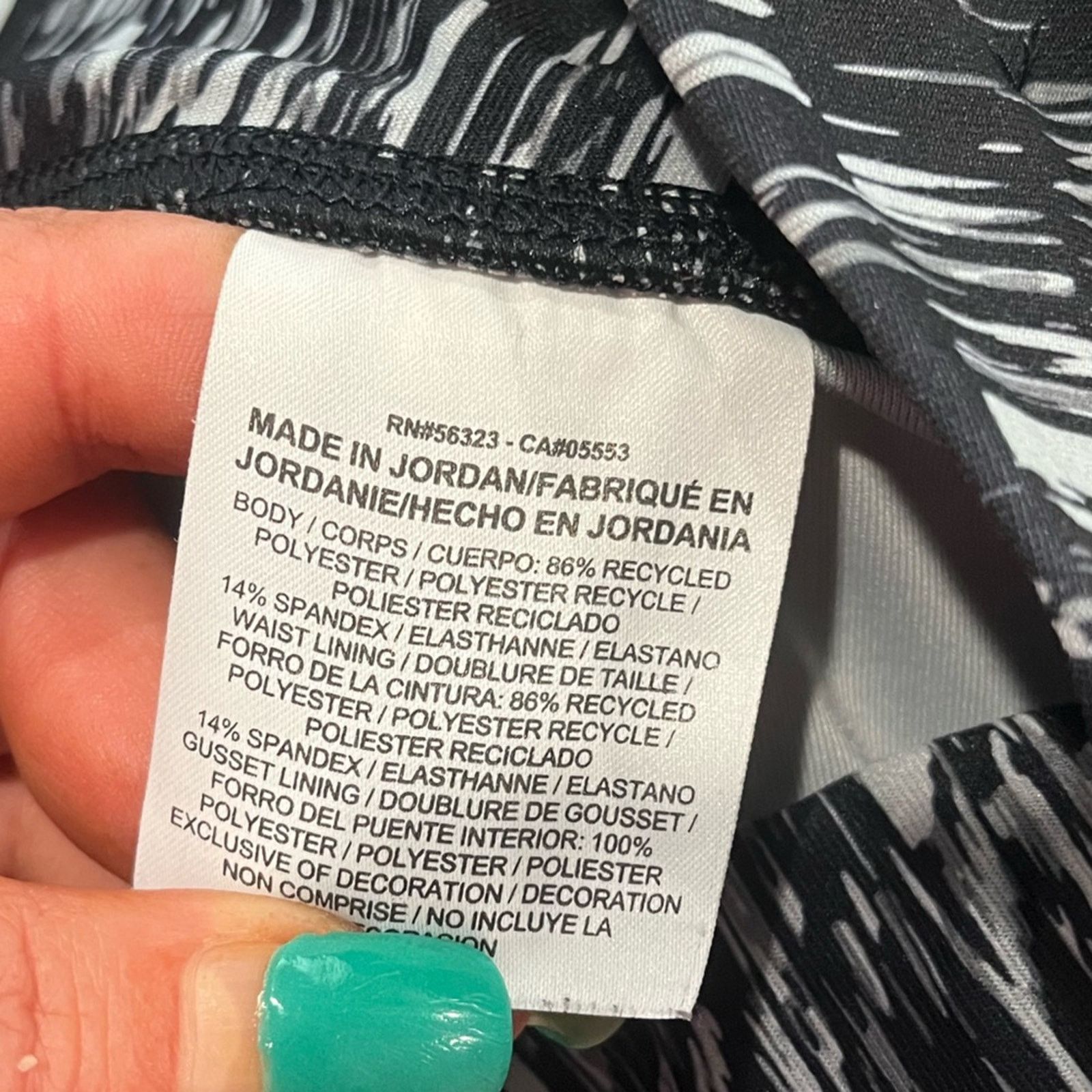 Nike Nike Leggings Dri Fit Capri Athletic Yoga Gym Geometric Size 26" / US 2 / IT 38 - 6 Thumbnail