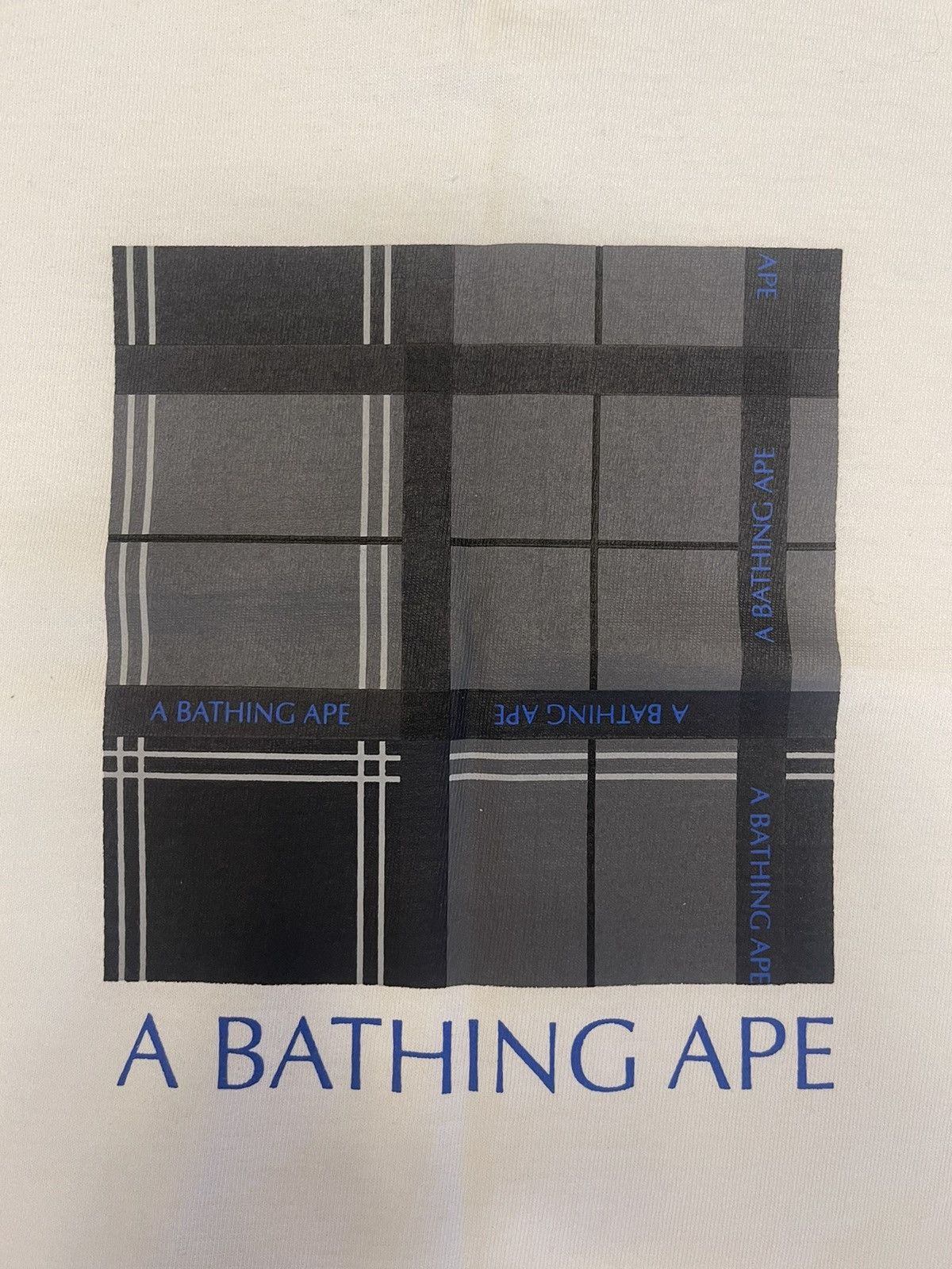 Bape Bape Logo Check Box Tee White size Large Size US L / EU 52-54 / 3 - 3 Thumbnail