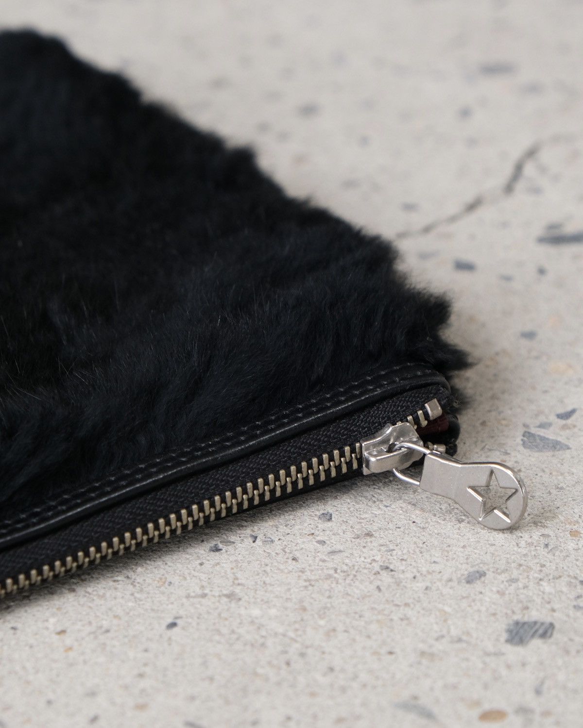 PHENOMENON PORTER X PHENOMENON AW2013 Rabbit Fur Clutch Size ONE SIZE - 5 Thumbnail